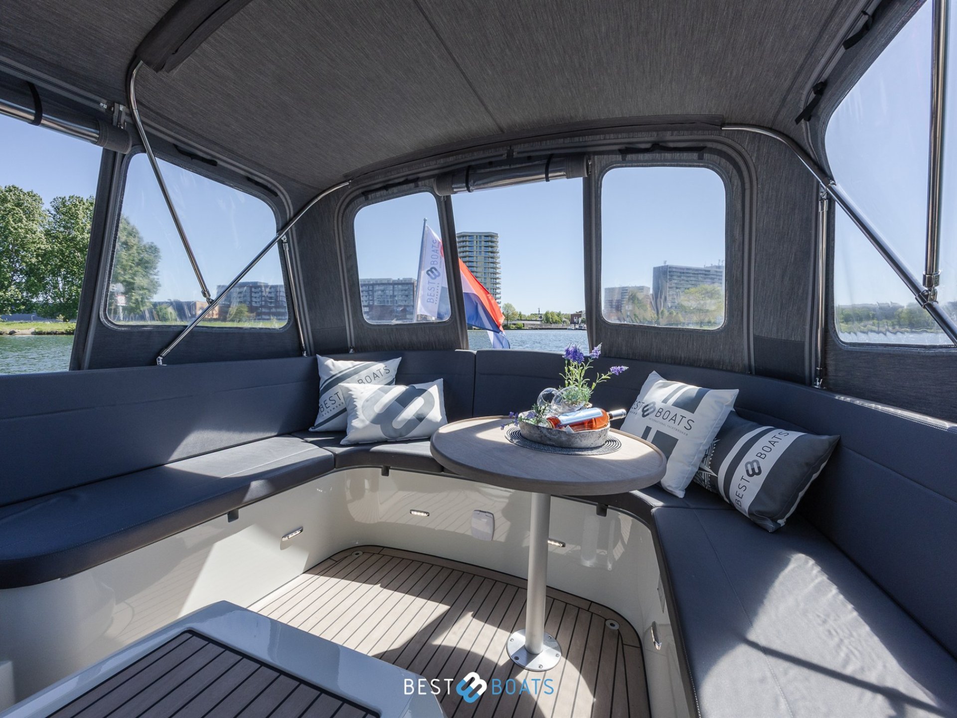 Antaris seventy7 cabin - SOLD