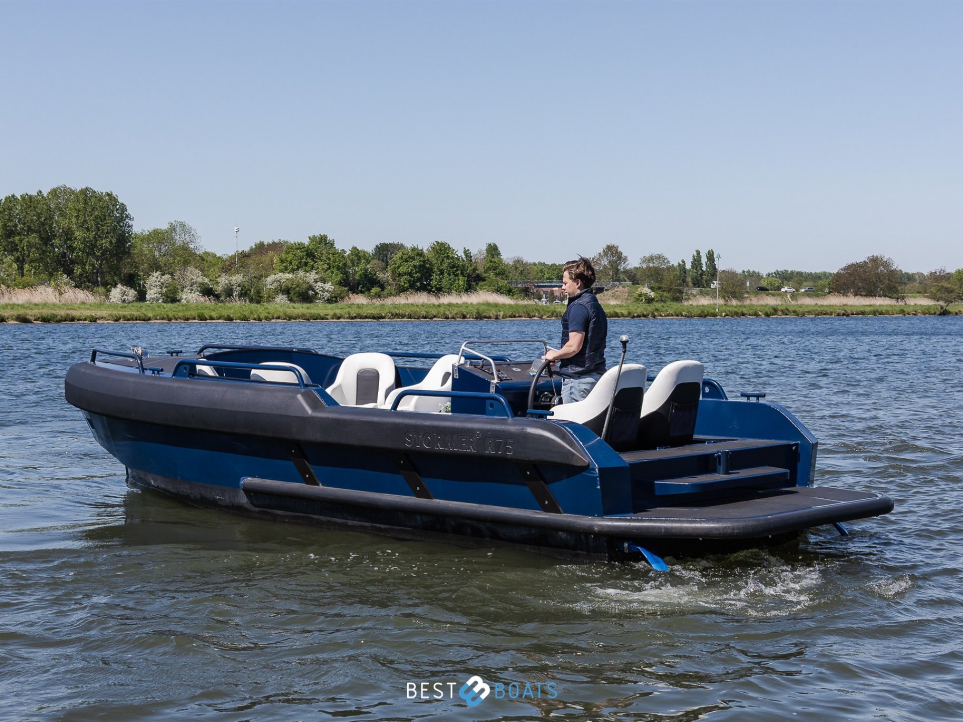 Stormer Marine Tender R75