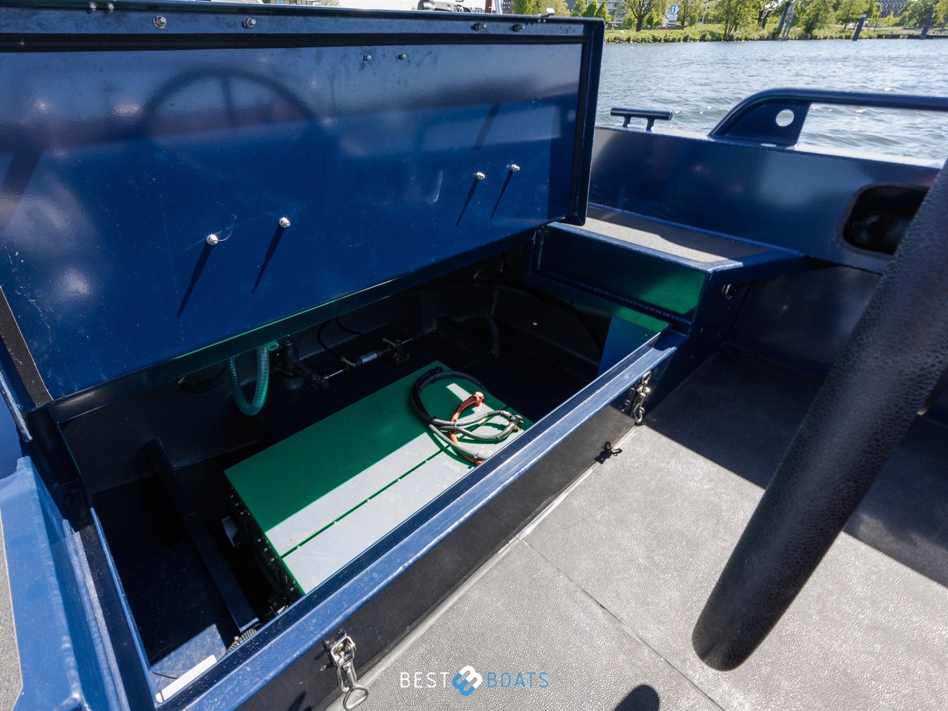 Stormer Marine Tender R75