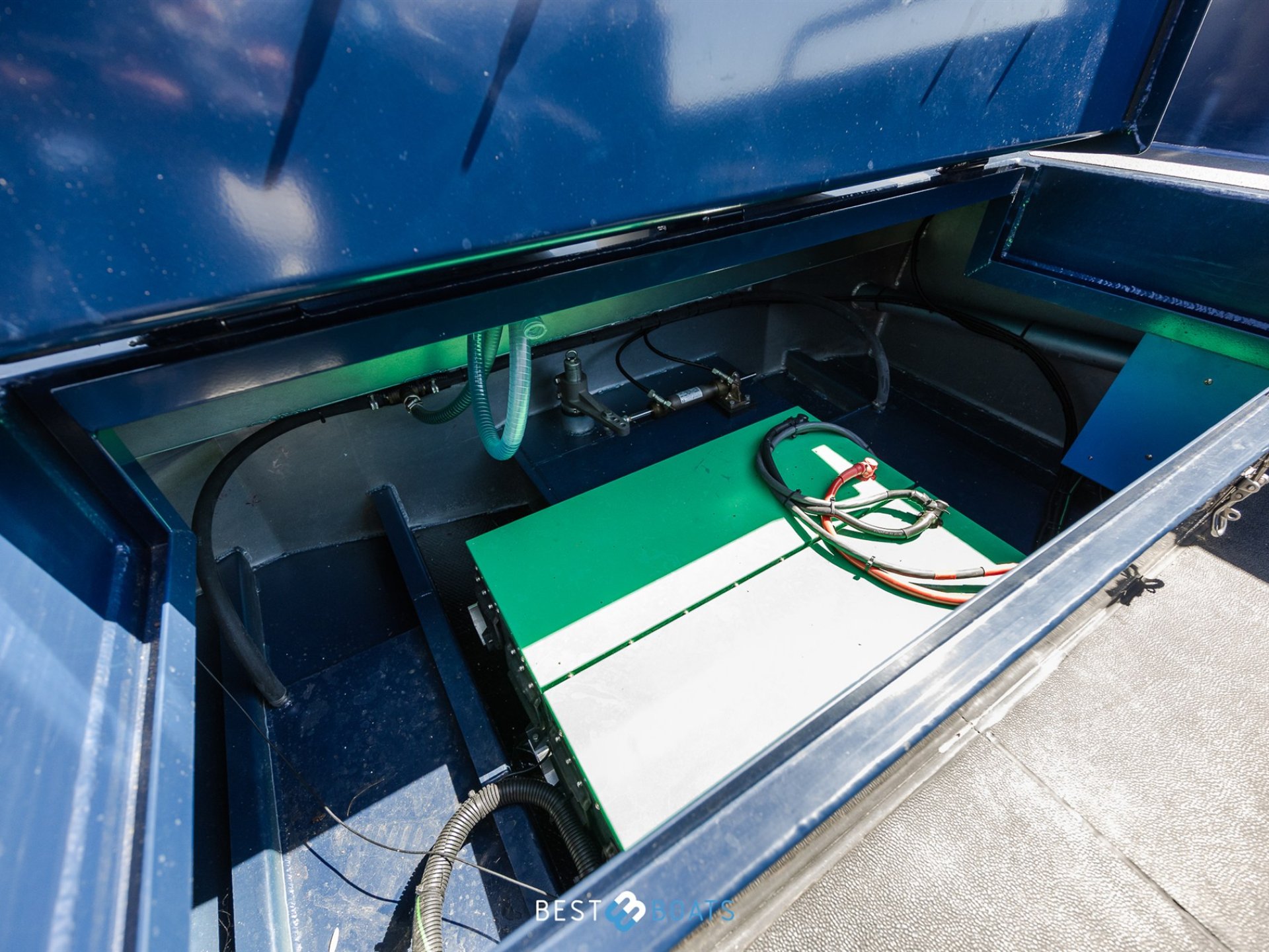 Stormer Marine Tender R75