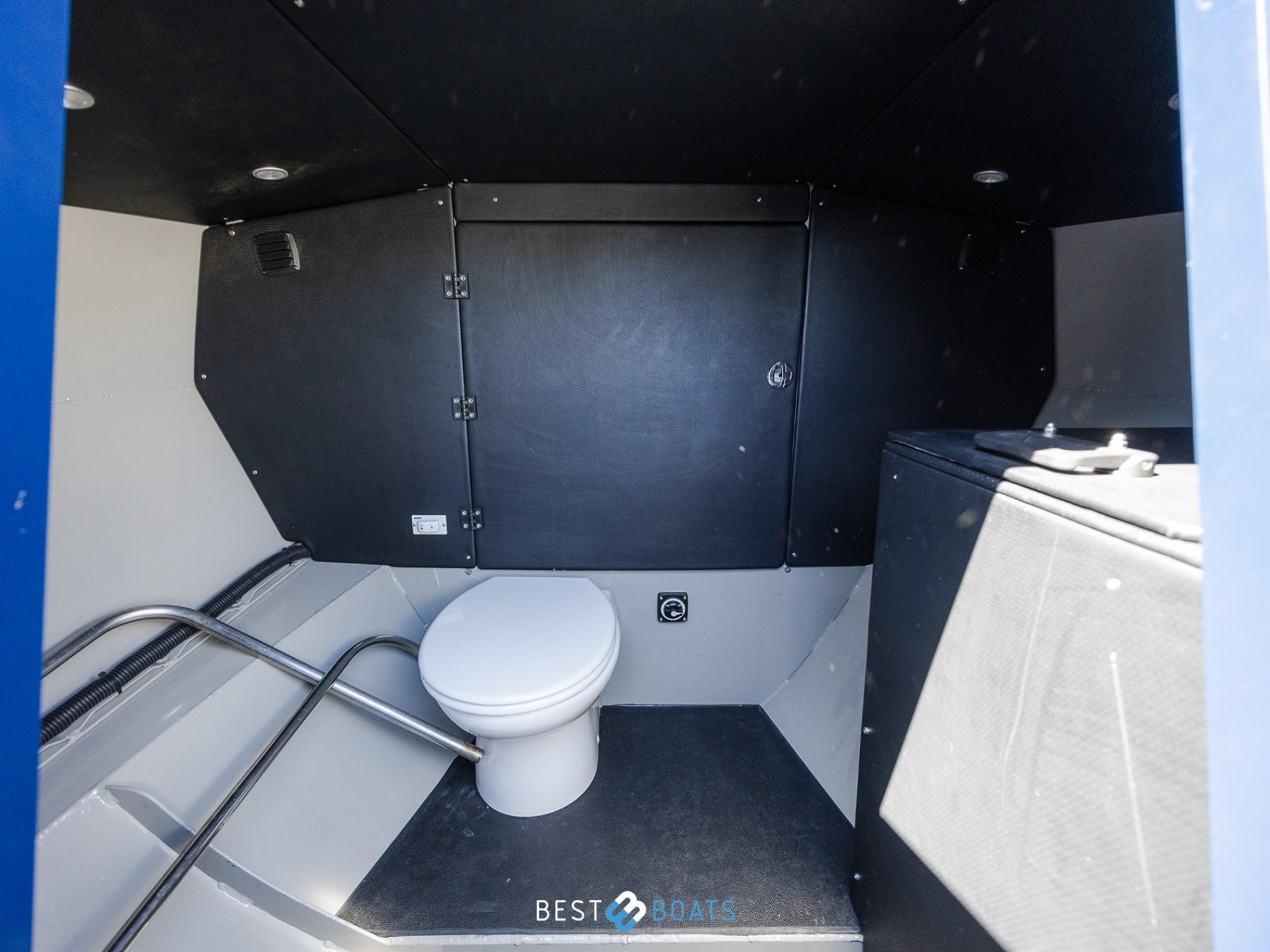 Stormer Marine Tender R75