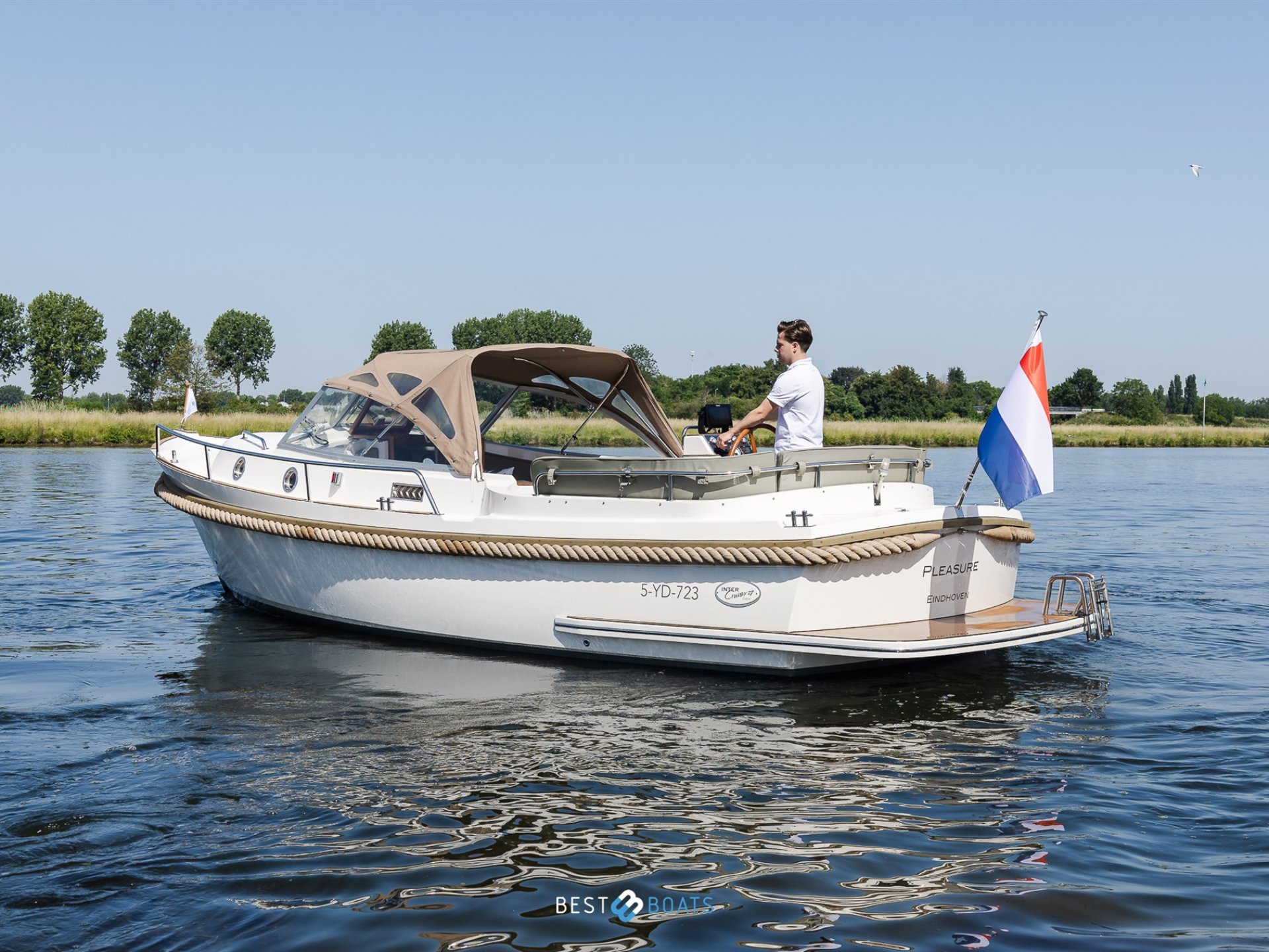 Interboat Intercruiser 27 Cabin