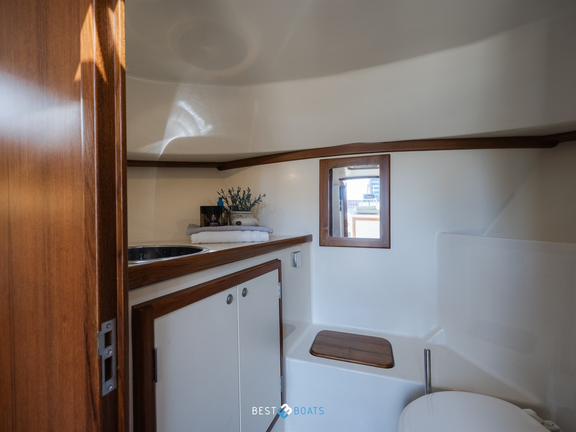 Interboat Intercruiser 27 Cabin