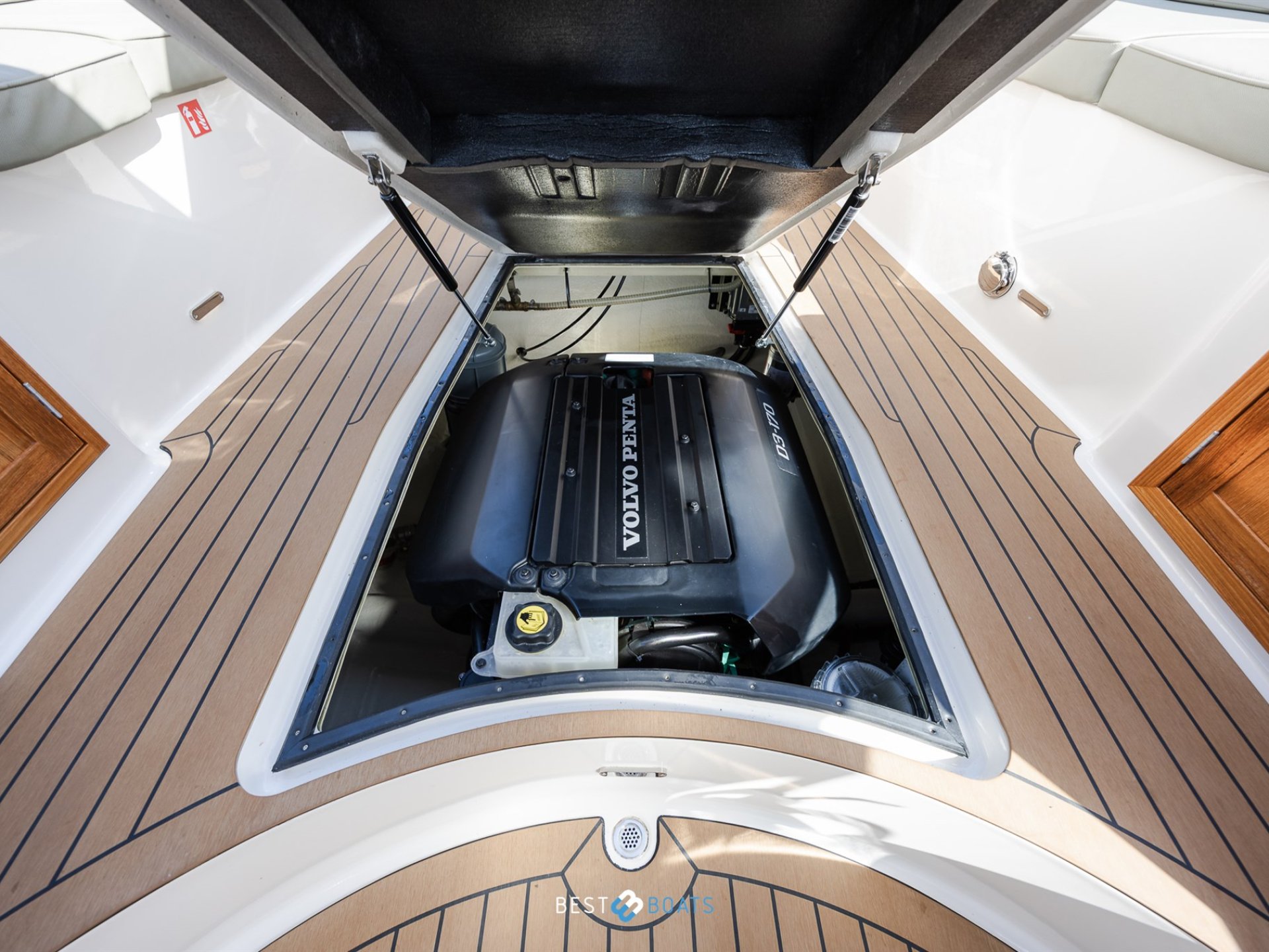 Interboat Intercruiser 27 Cabin