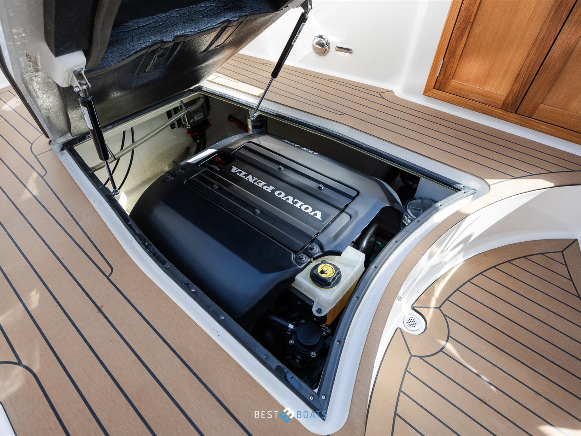 Interboat Intercruiser 27 Cabin