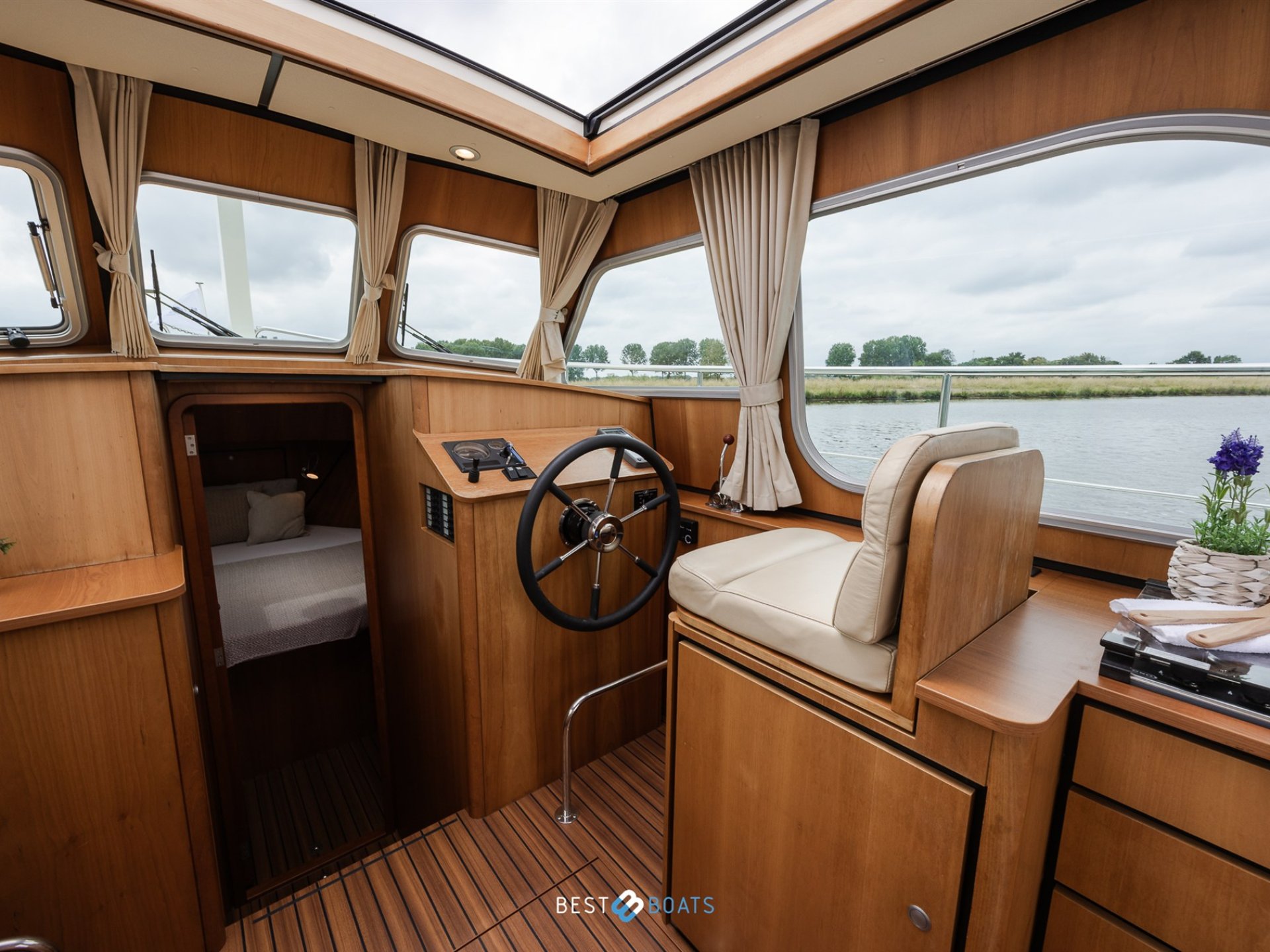 Linssen Grand Sturdy 25.9 SCF