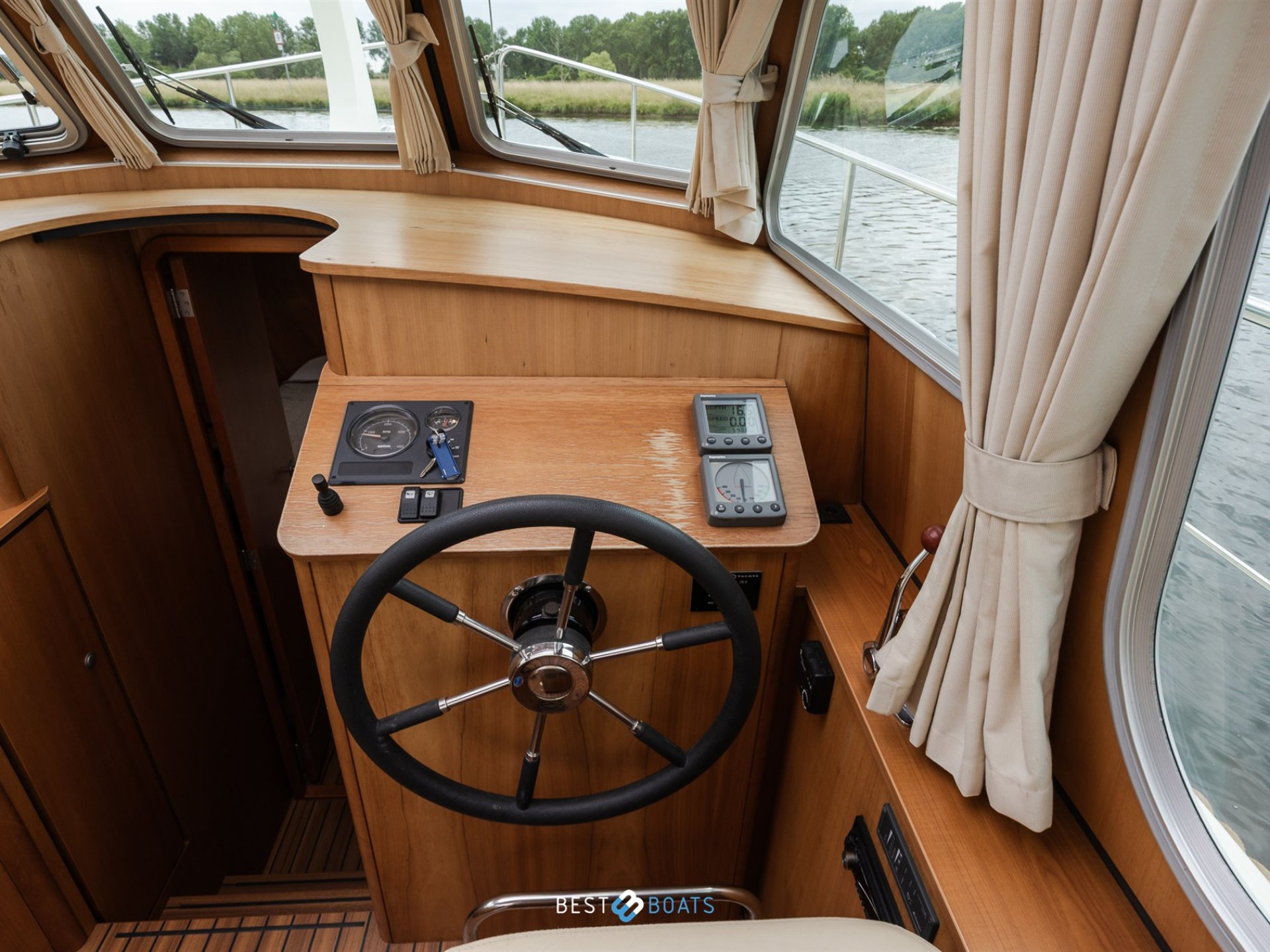 Linssen Grand Sturdy 25.9 SCF