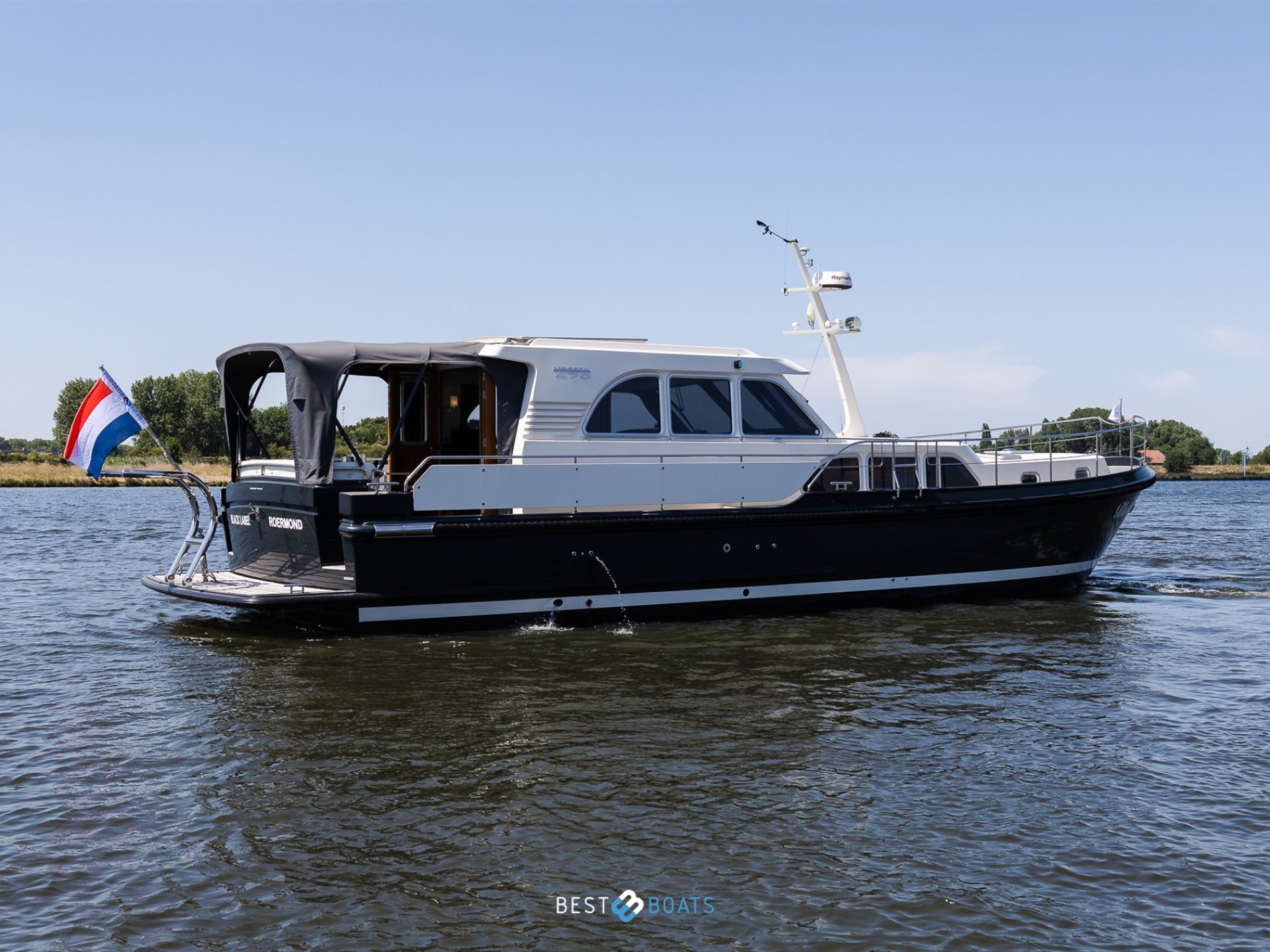 Linssen Grand Sturdy 470 Sedan Wheelhouse