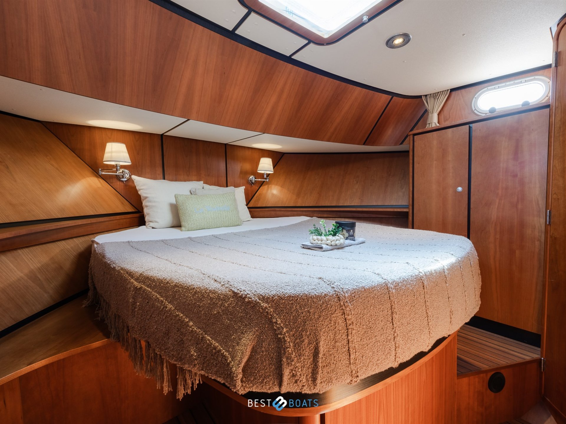 Linssen Grand Sturdy 40.9 AC