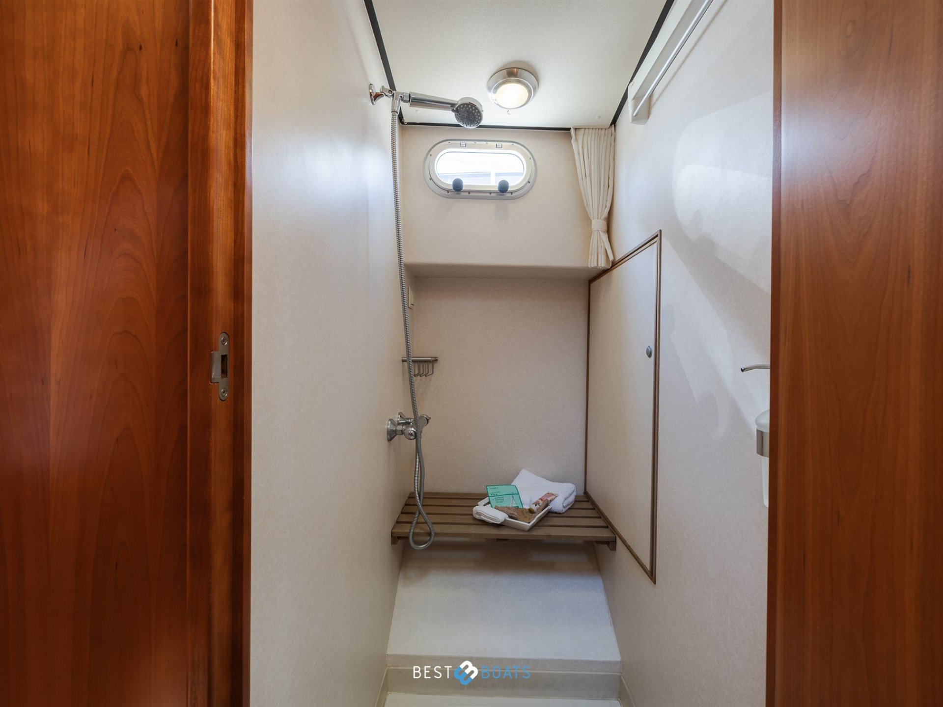 Linssen Grand Sturdy 40.9 AC