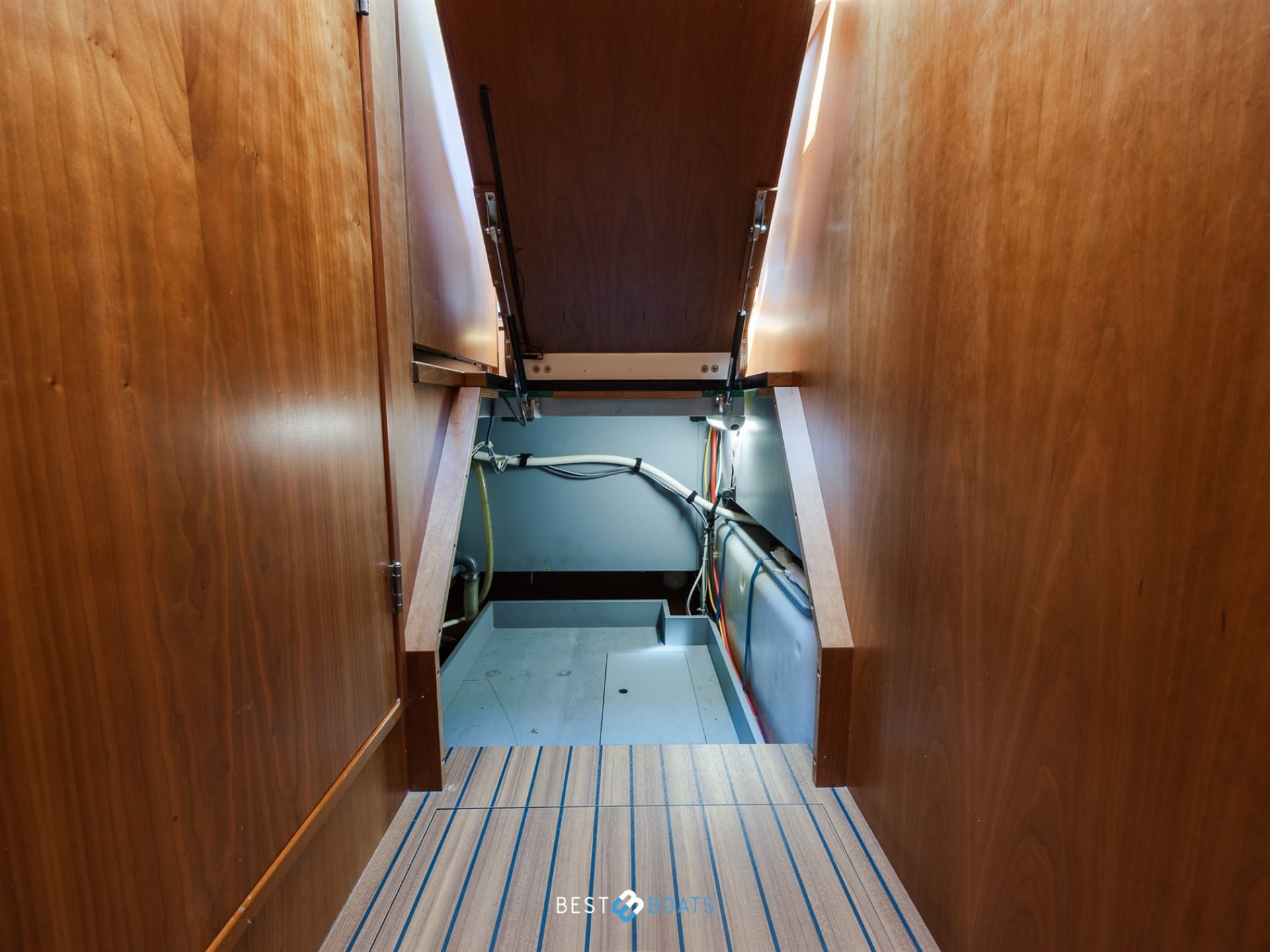 Linssen Grand Sturdy 40.9 AC