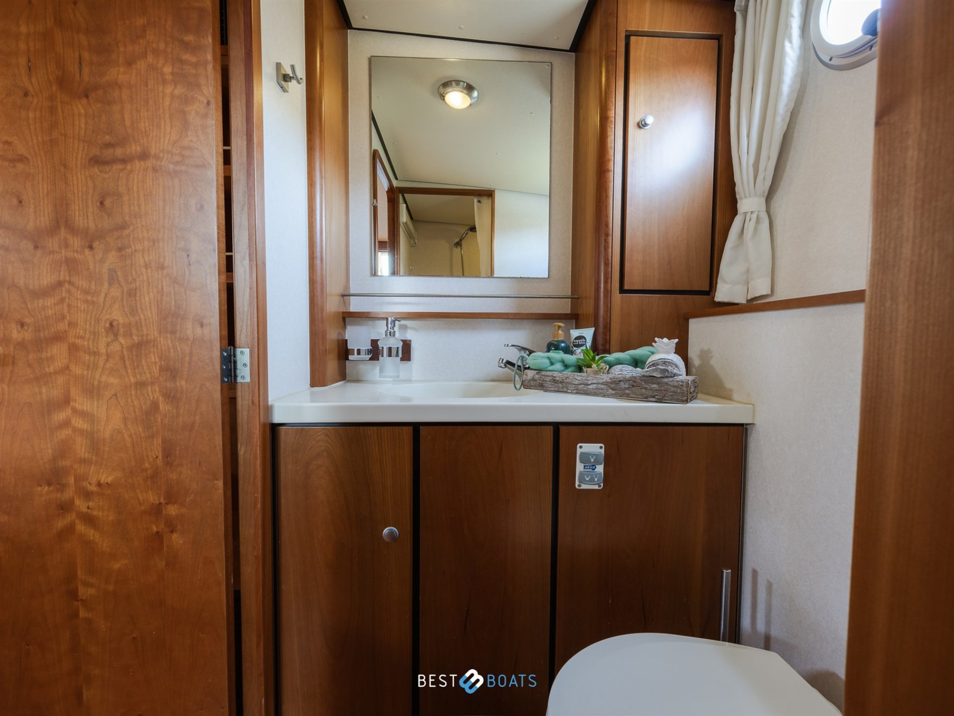 Linssen Grand Sturdy 40.9 AC
