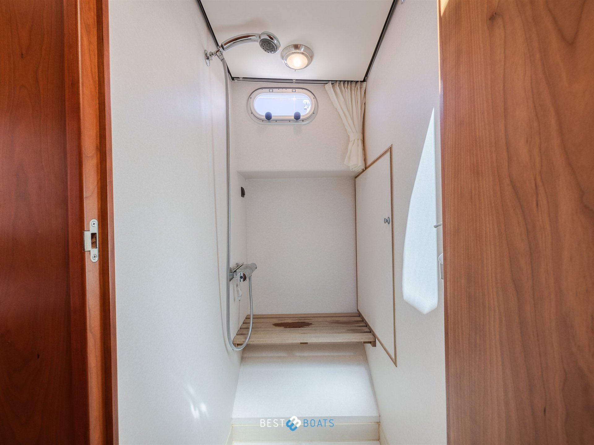 Linssen Grand Sturdy 45.9 AC