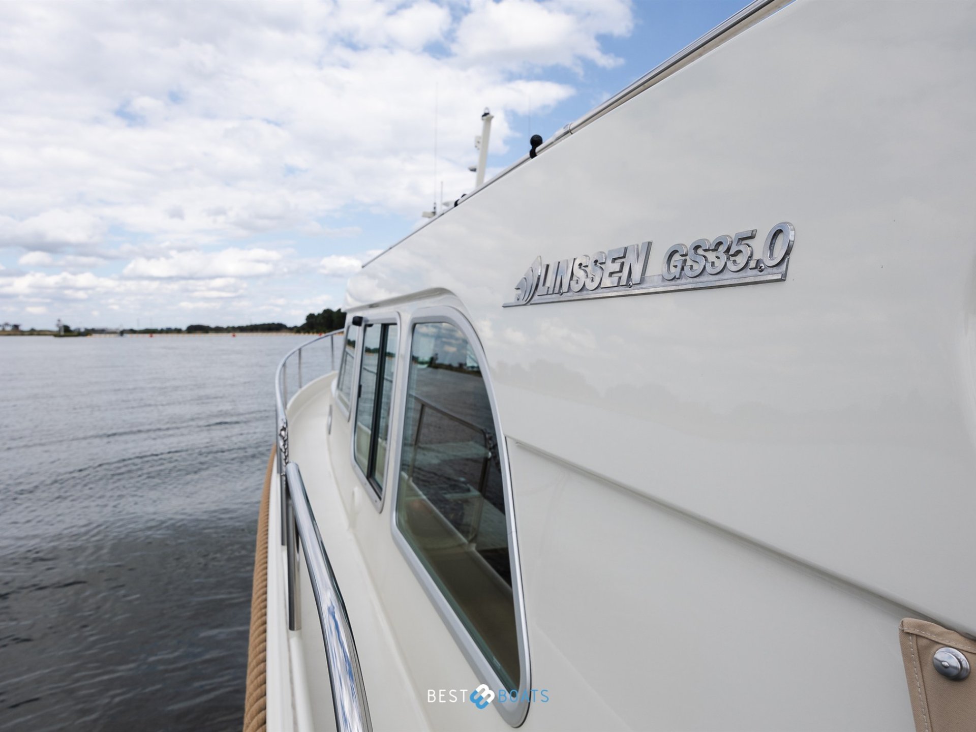 Linssen Grand Sturdy 35.0 Sedan