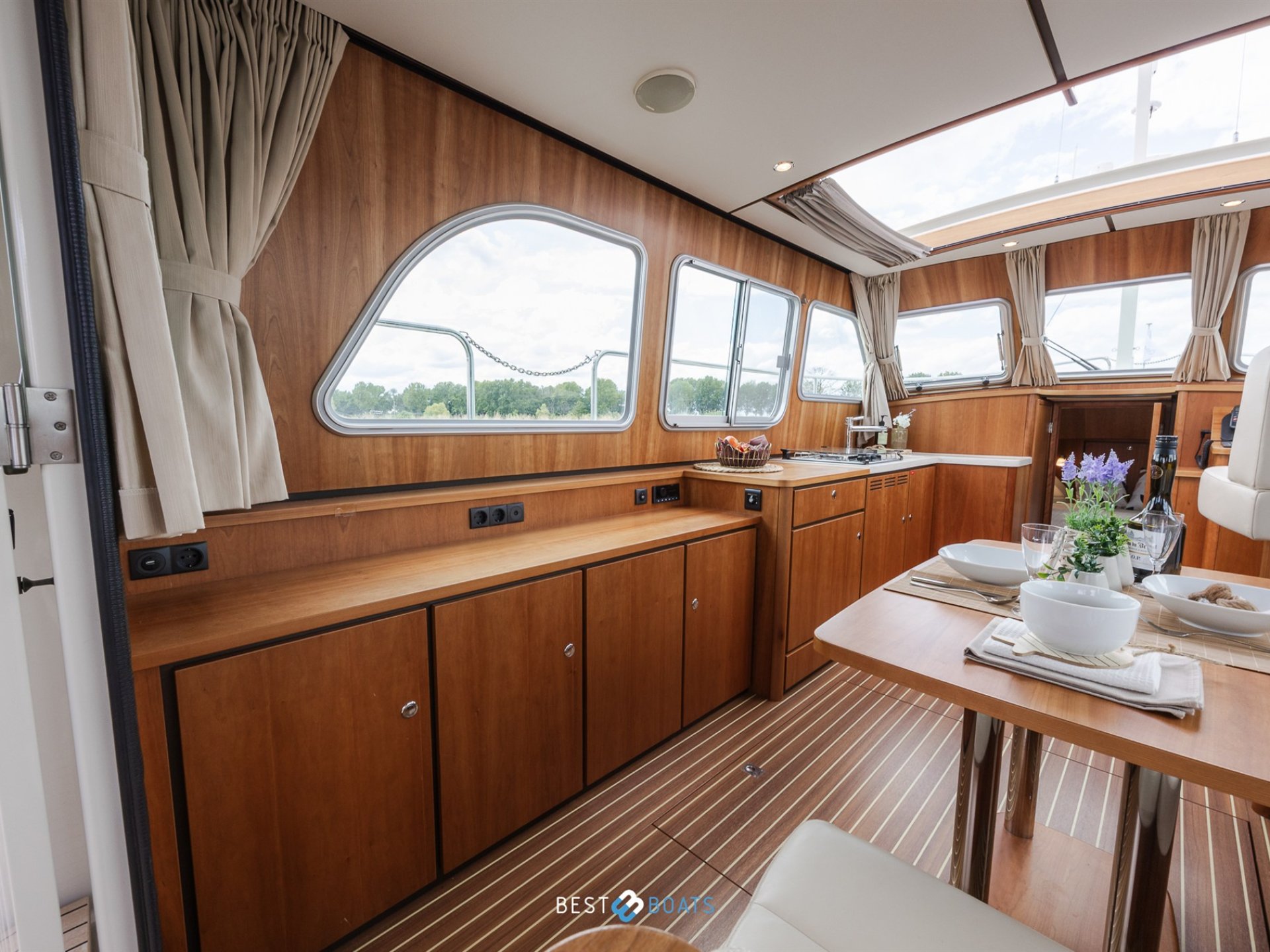 Linssen Grand Sturdy 35.0 Sedan