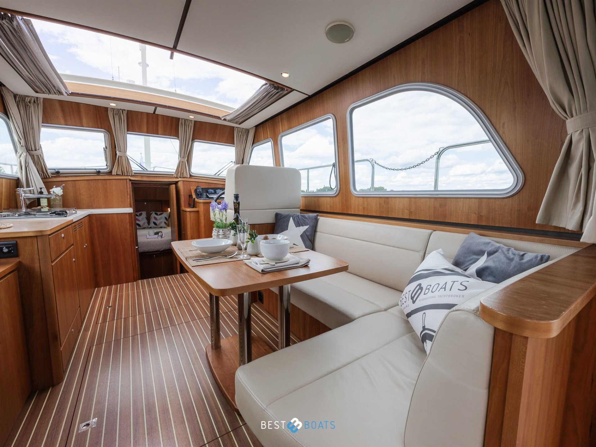 Linssen Grand Sturdy 35.0 Sedan