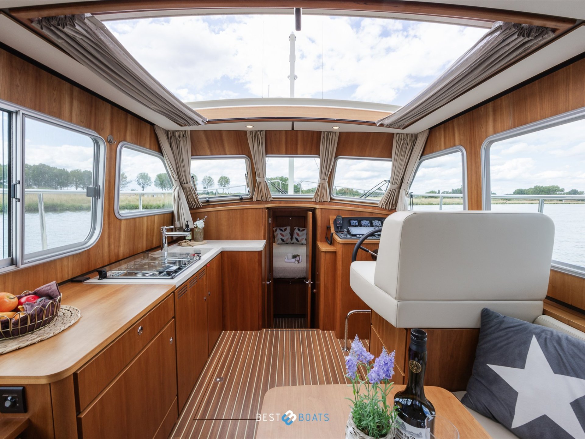 Linssen Grand Sturdy 35.0 Sedan