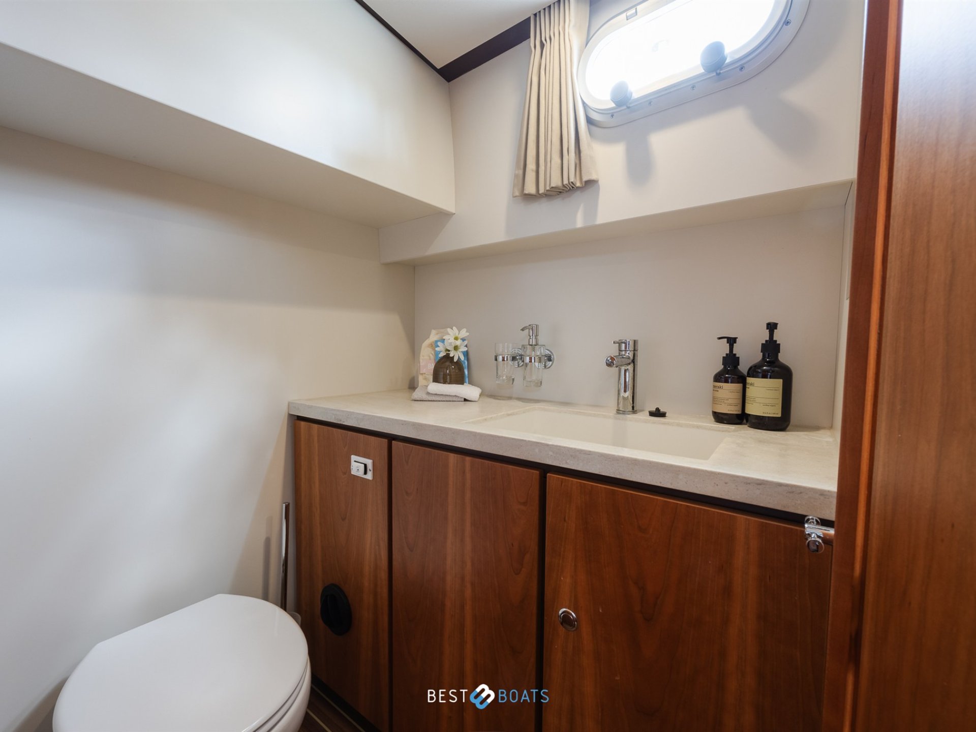 Linssen Grand Sturdy 35.0 Sedan