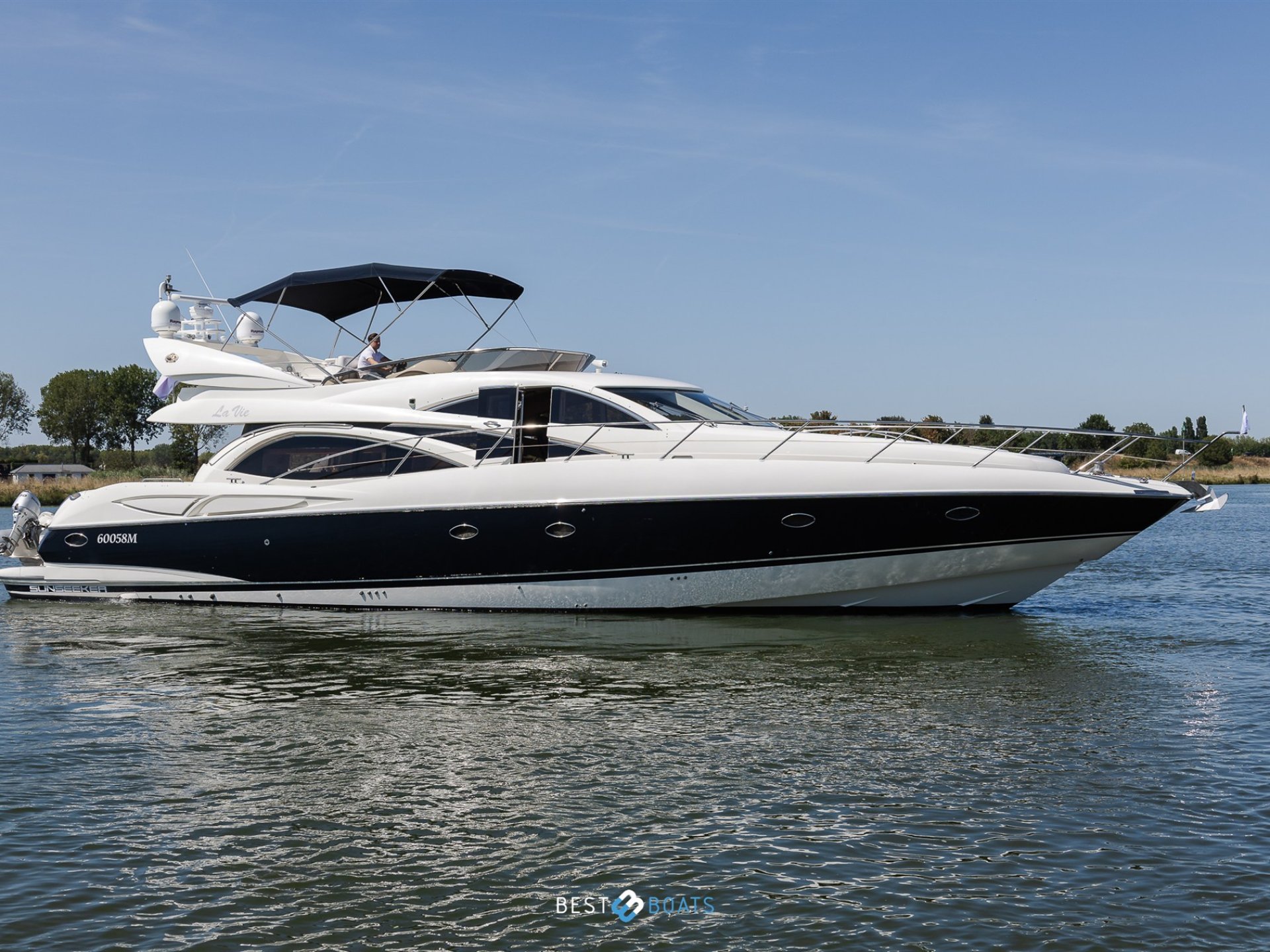 Sunseeker Manhattan 64
