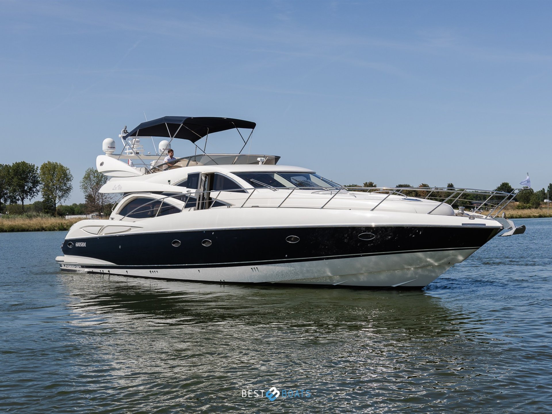 Sunseeker Manhattan 64