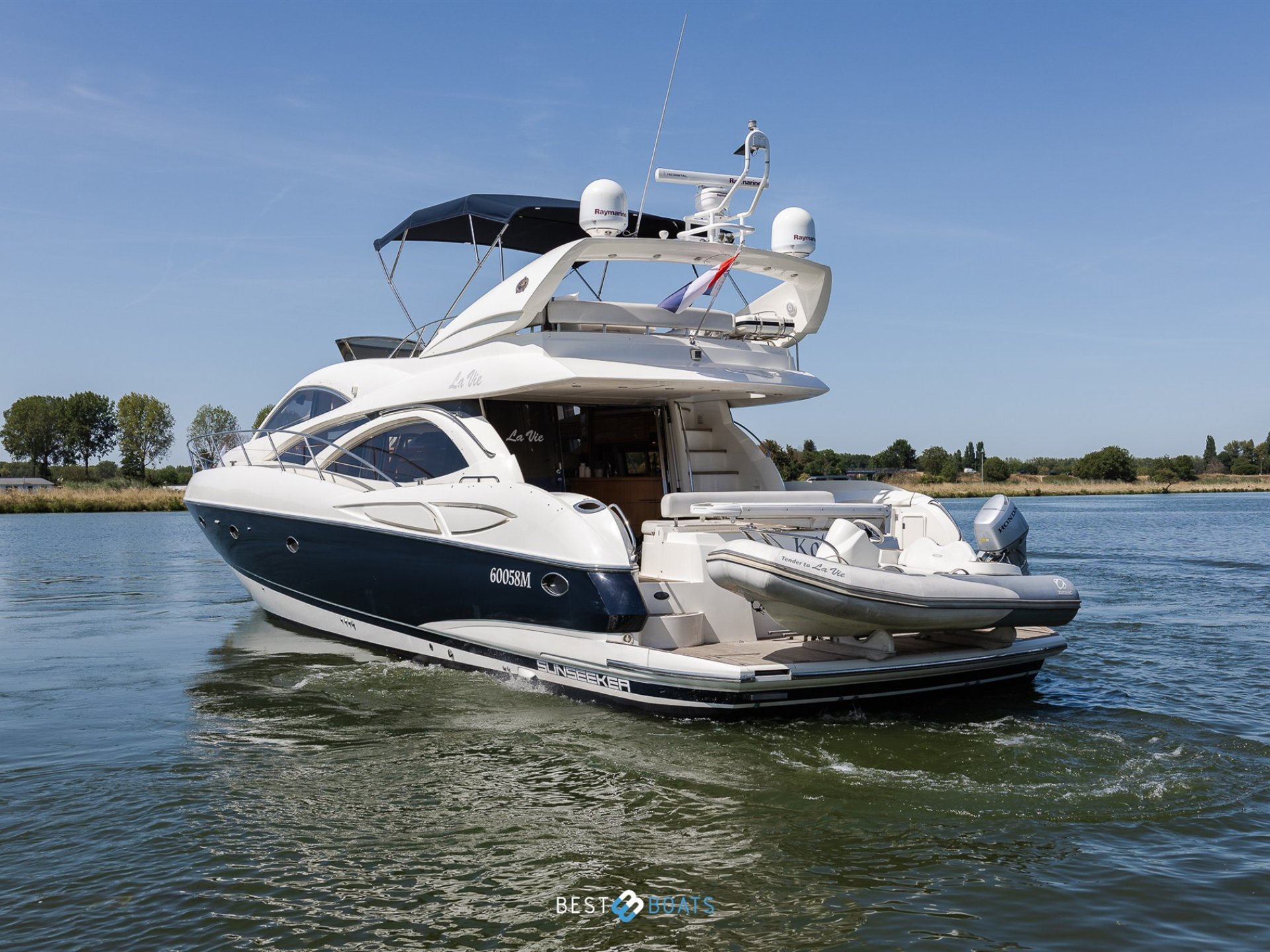 Sunseeker Manhattan 64