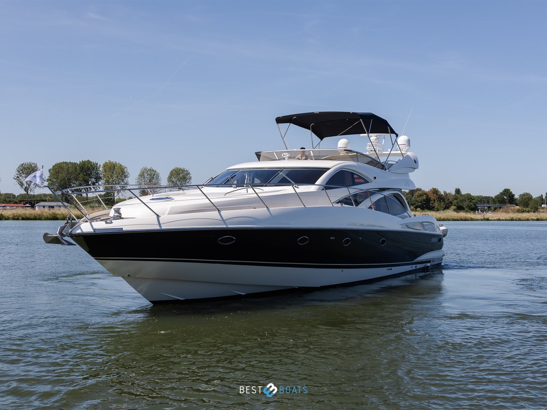 Sunseeker Manhattan 64
