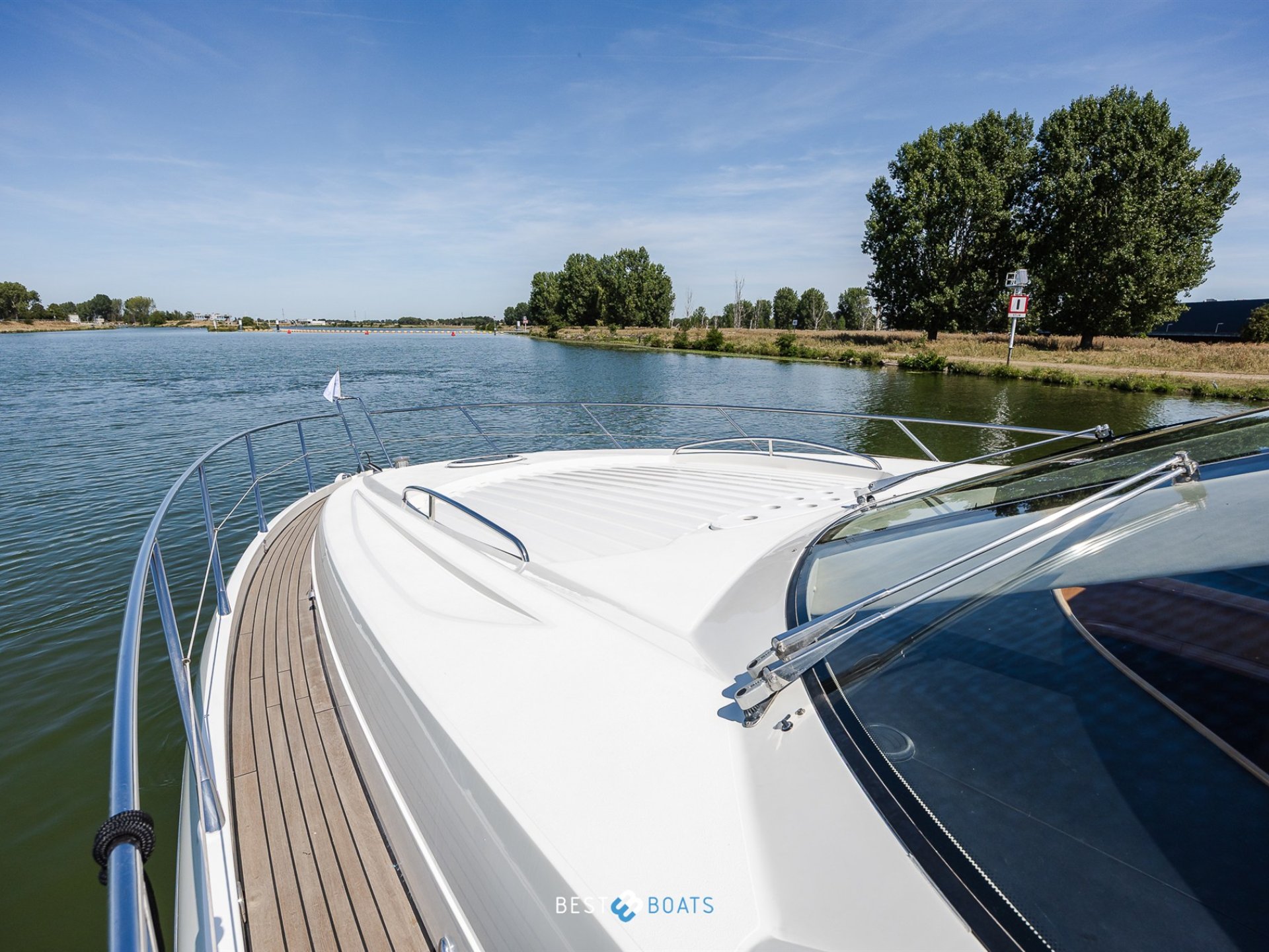 Sunseeker Manhattan 64