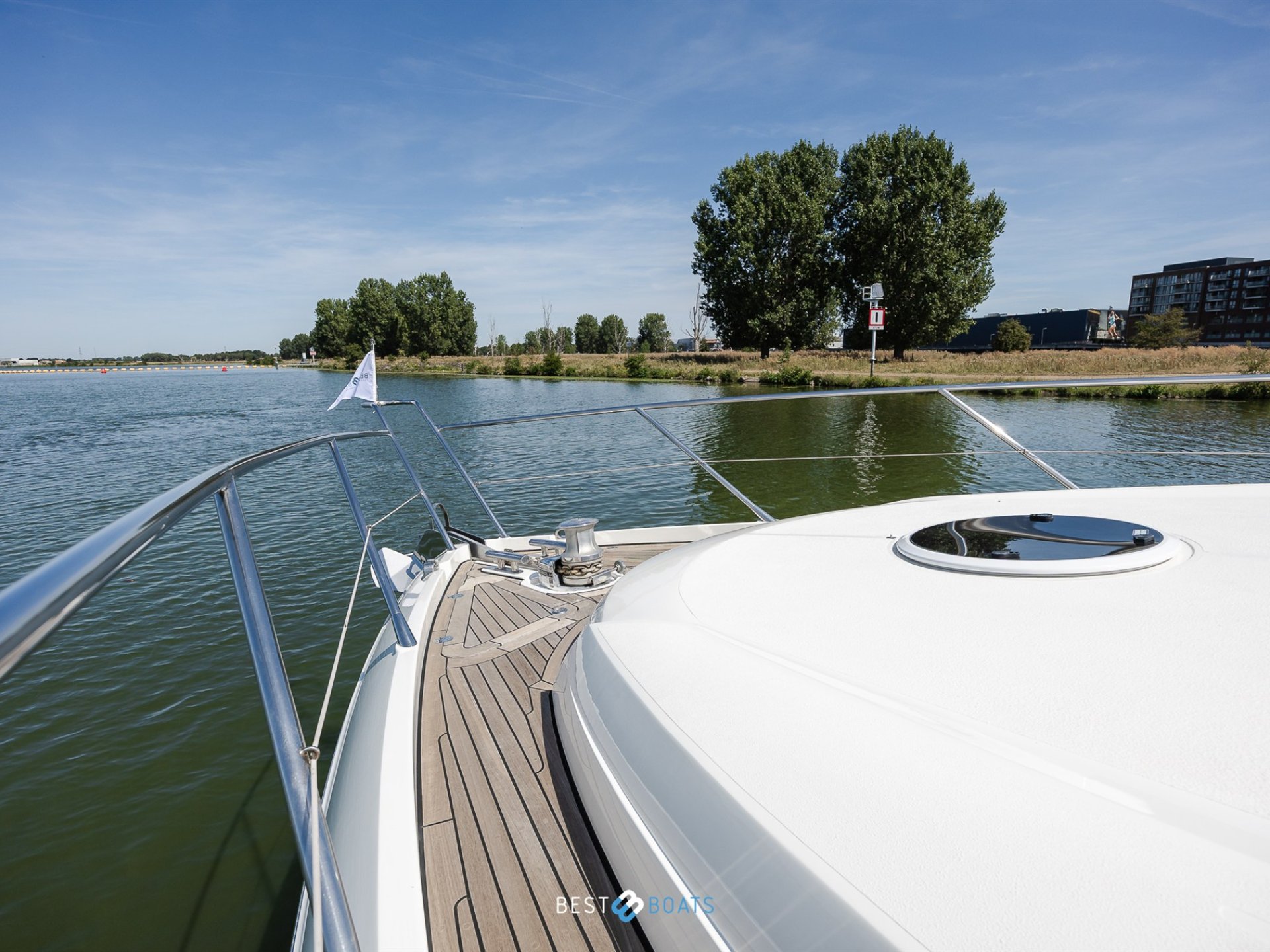Sunseeker Manhattan 64