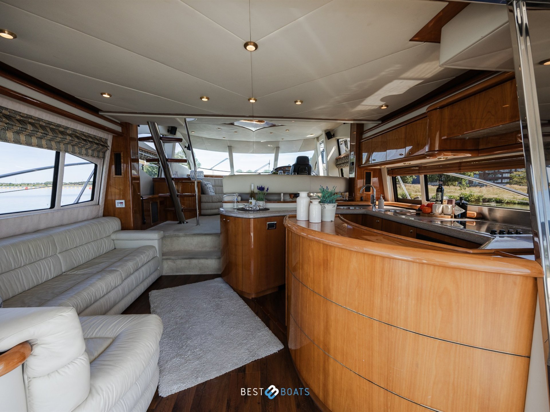 Sunseeker Manhattan 64