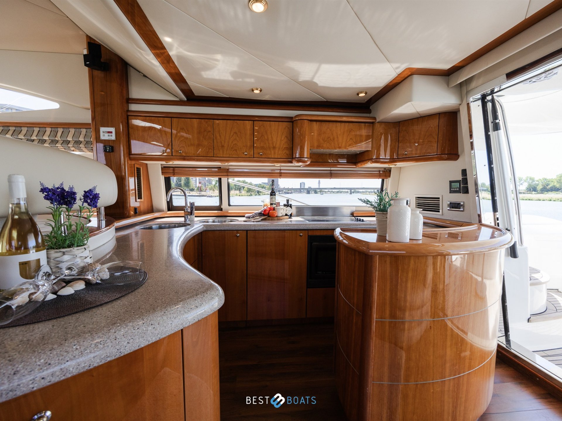 Sunseeker Manhattan 64