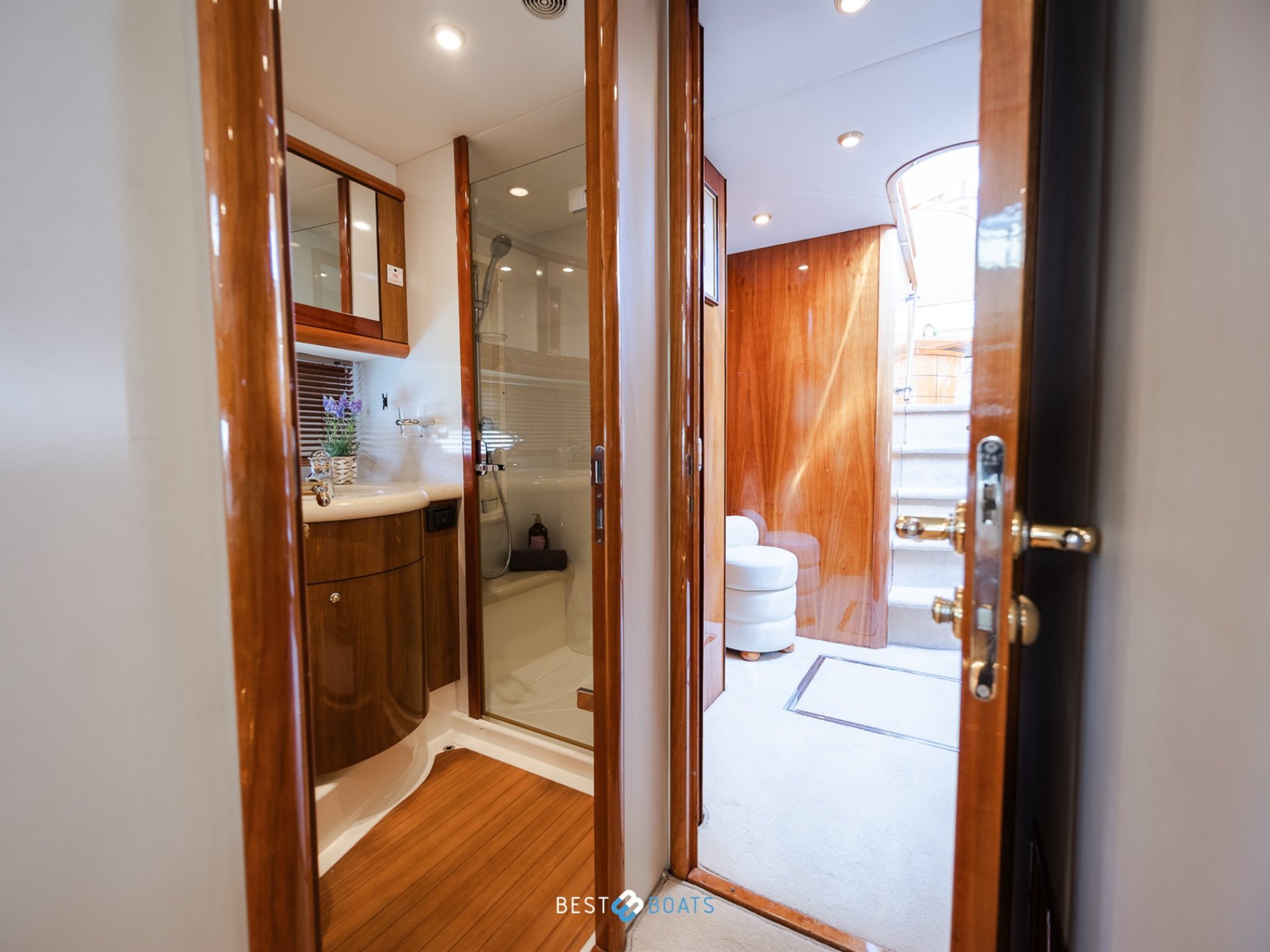 Sunseeker Manhattan 64