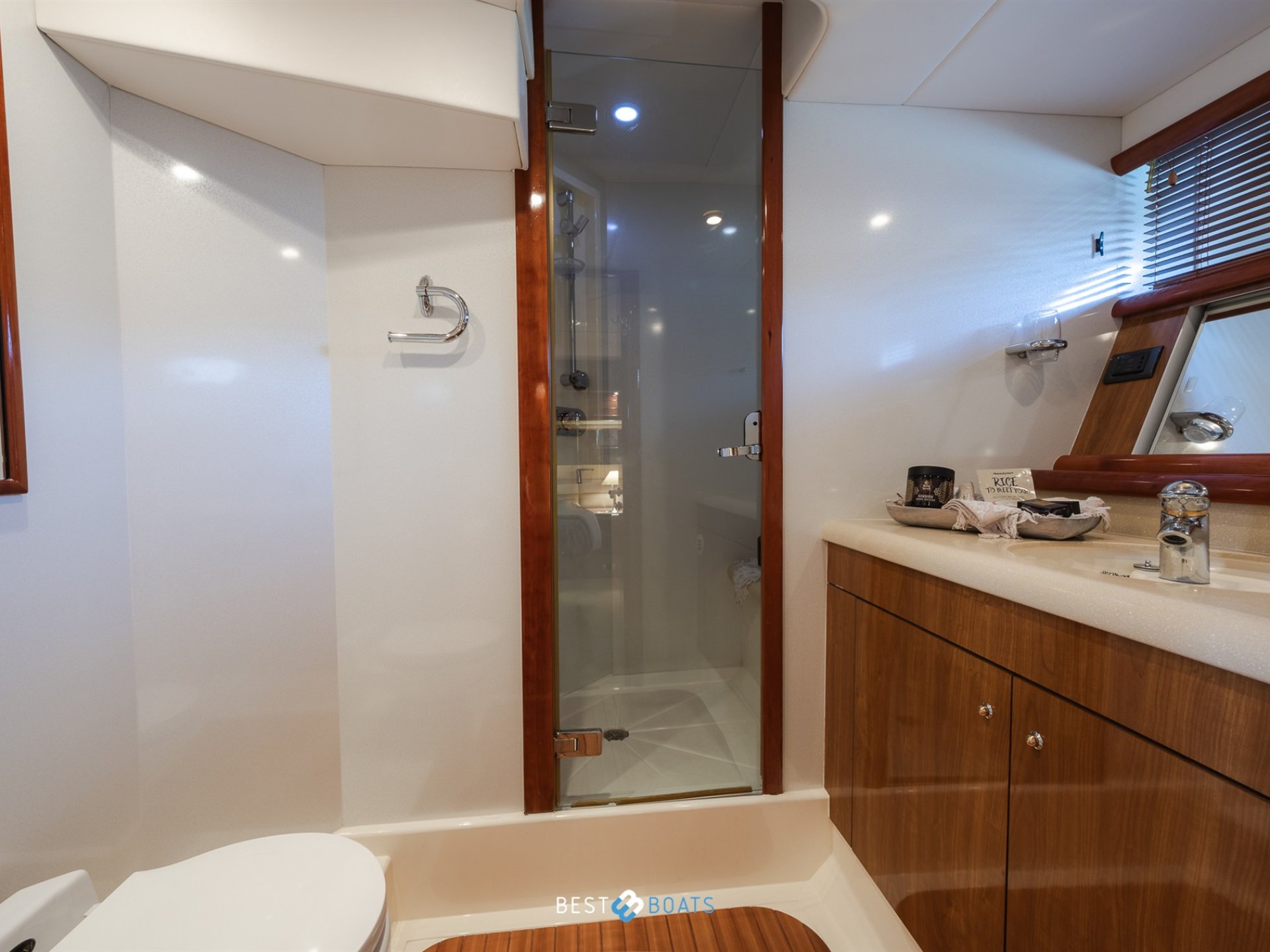 Sunseeker Manhattan 64