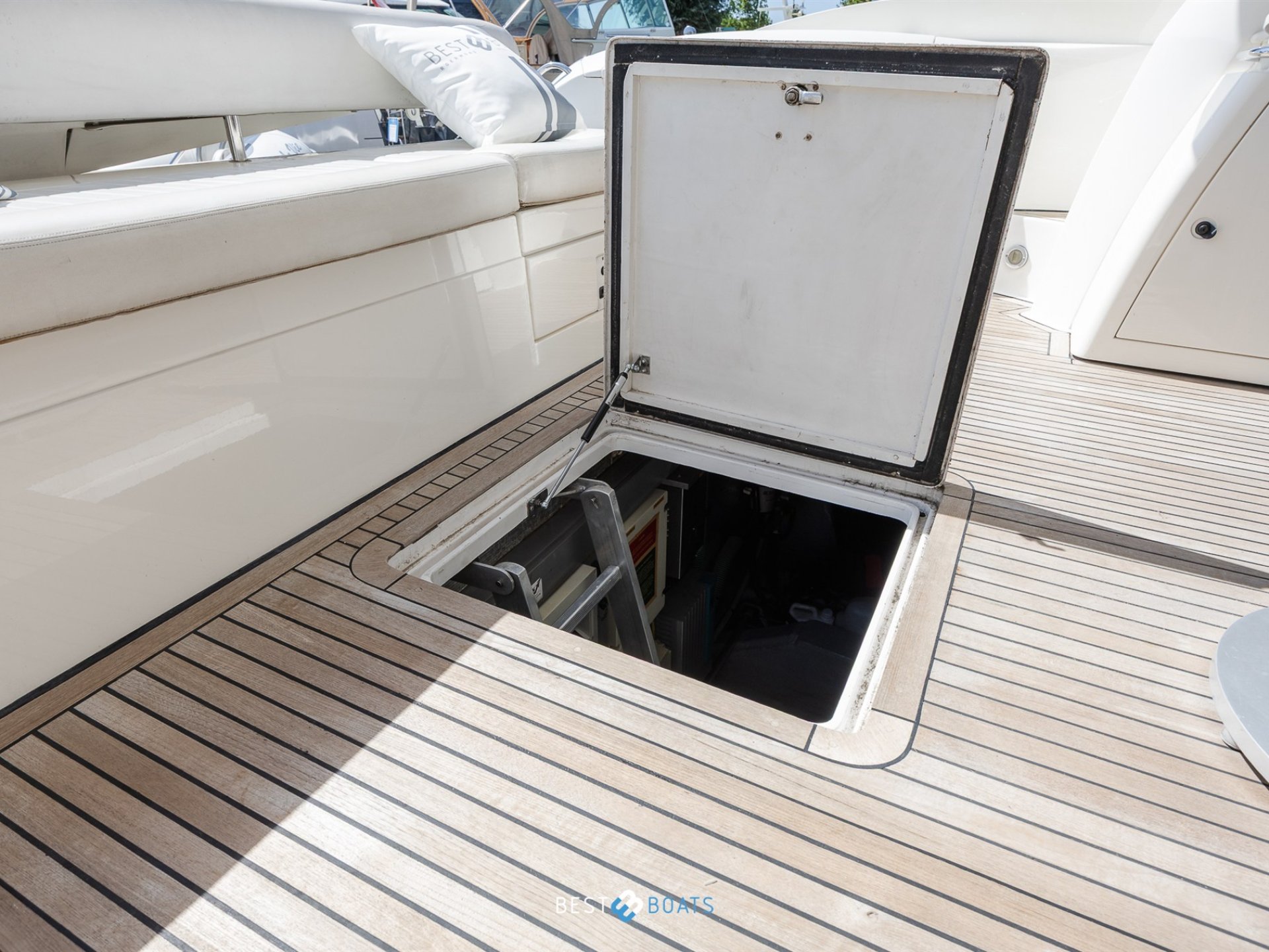 Sunseeker Manhattan 64