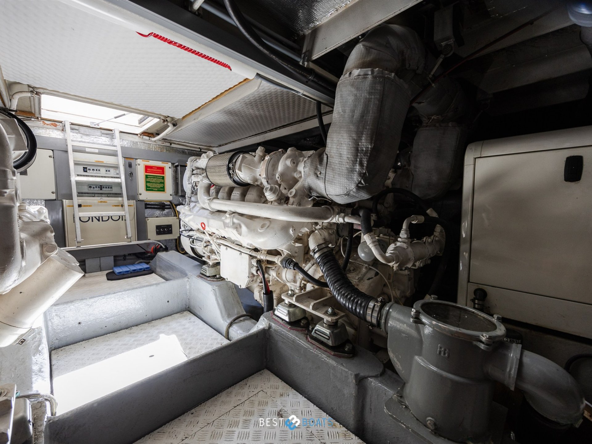 Sunseeker Manhattan 64