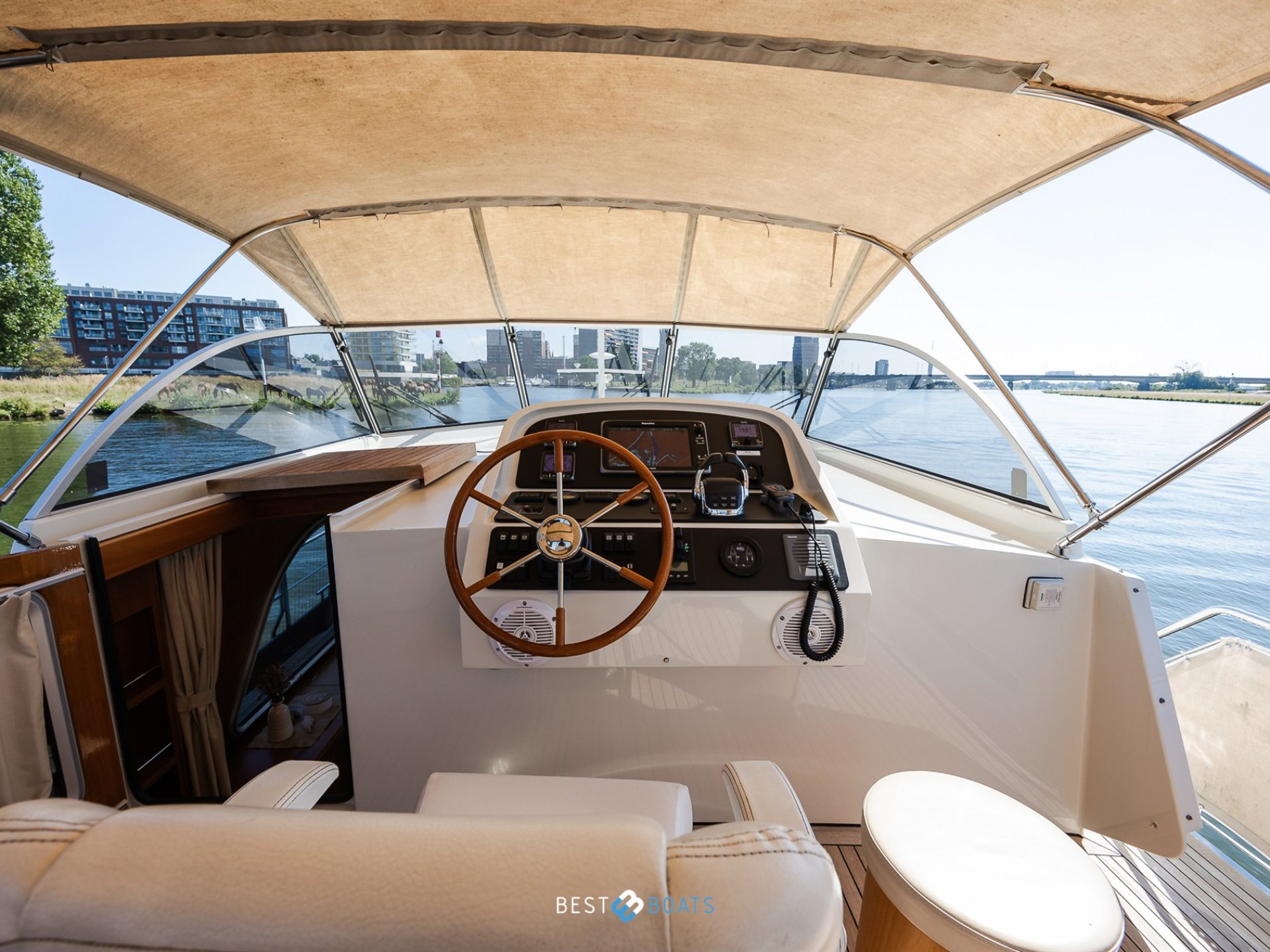 Linssen Grand Sturdy 43.9 AC