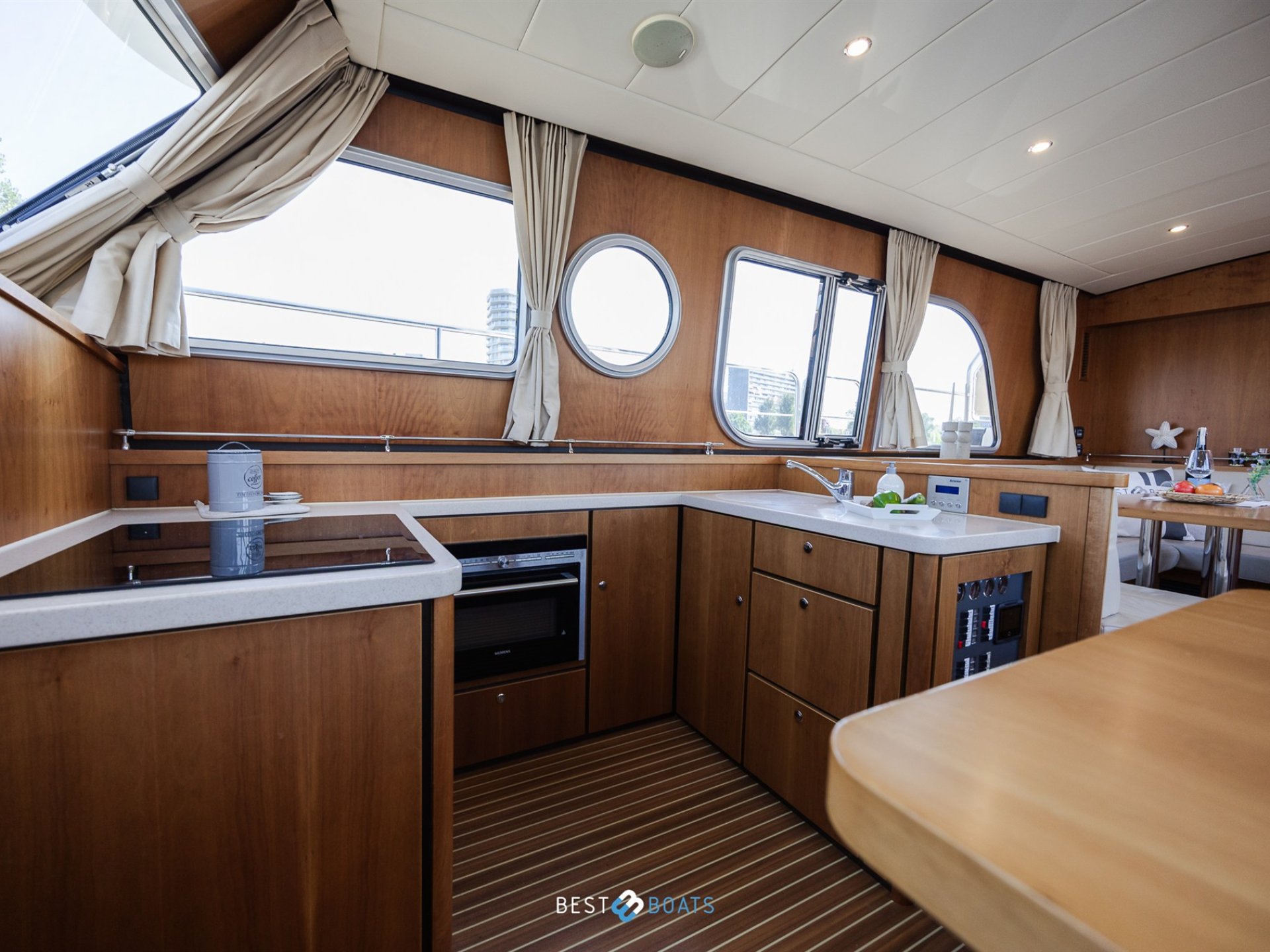 Linssen Grand Sturdy 43.9 AC