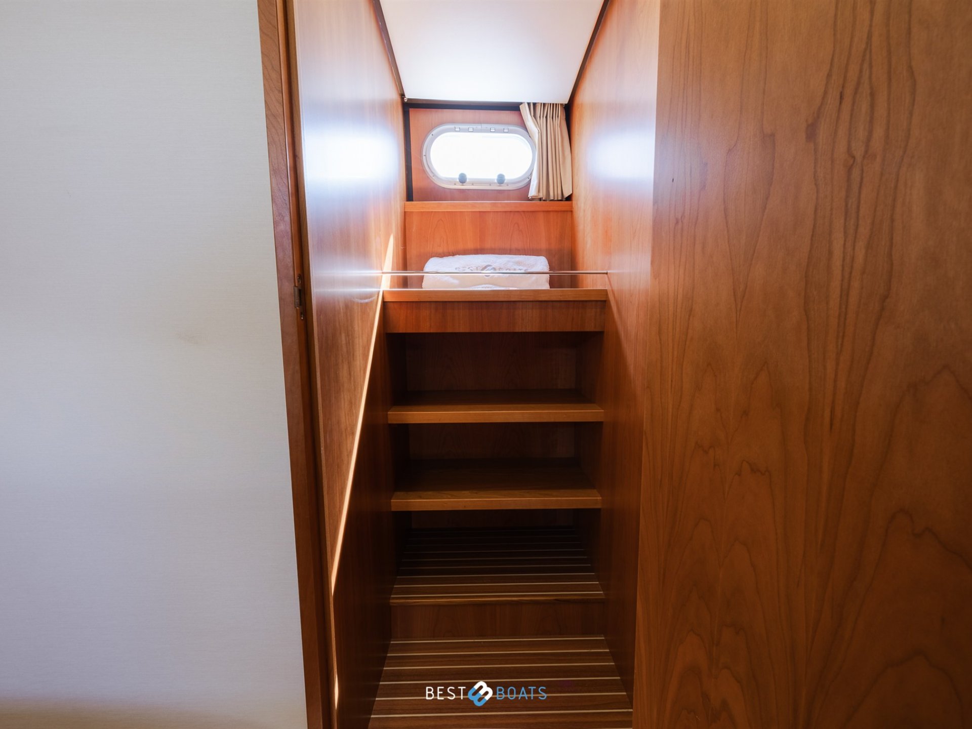 Linssen Grand Sturdy 43.9 AC