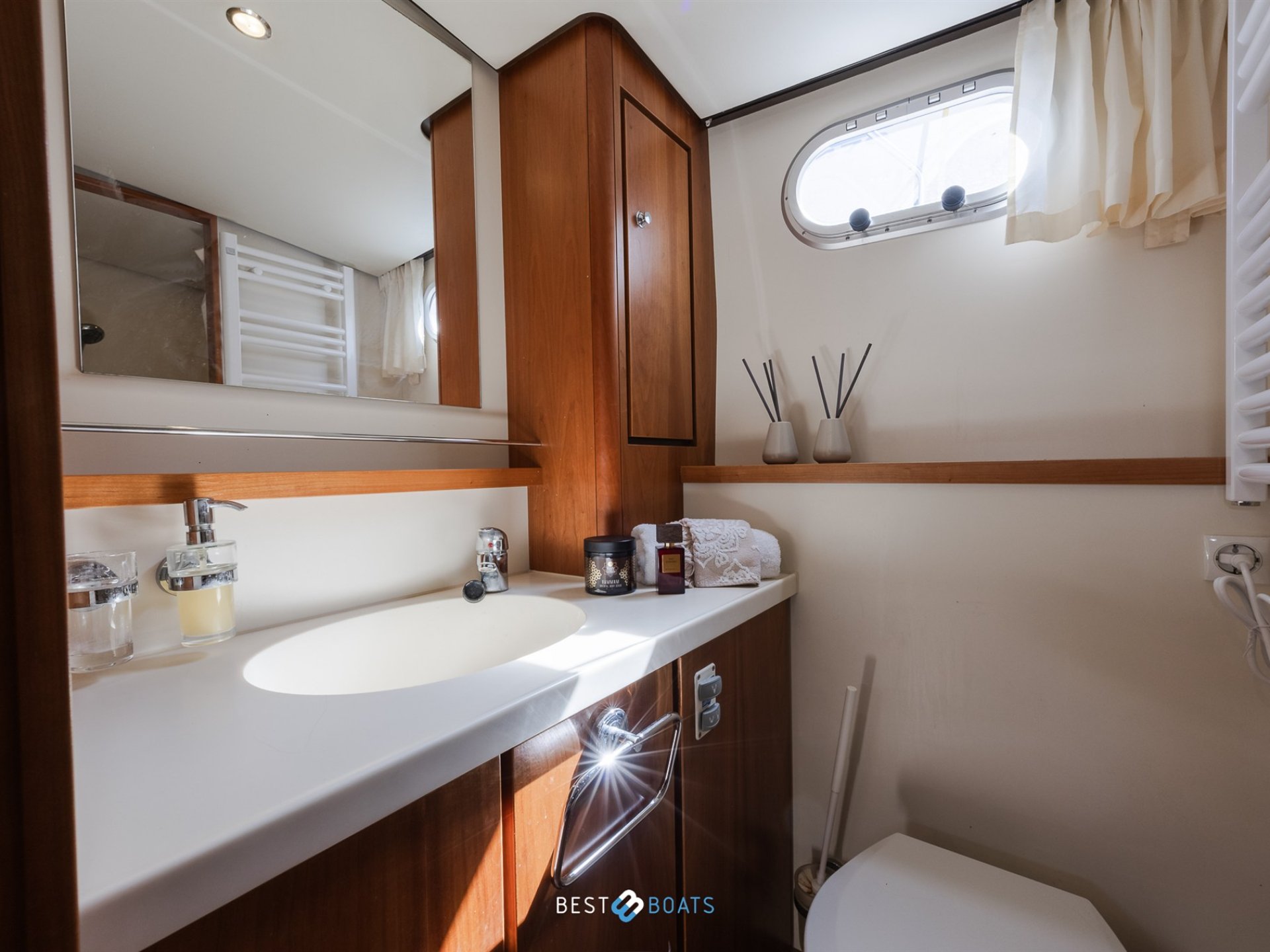 Linssen Grand Sturdy 43.9 AC