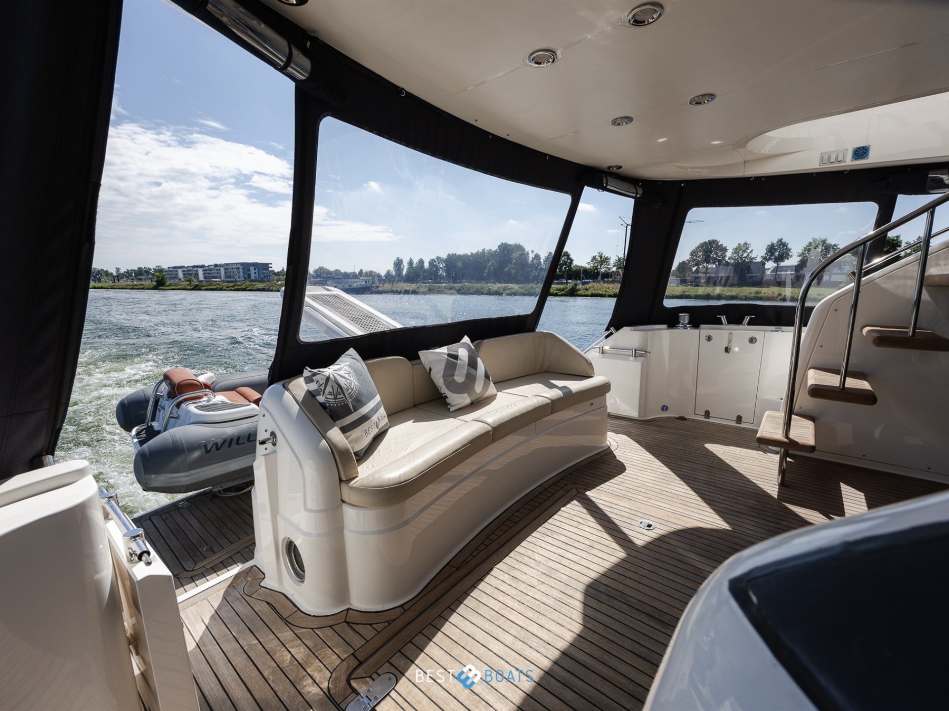Fairline 58 Squadron