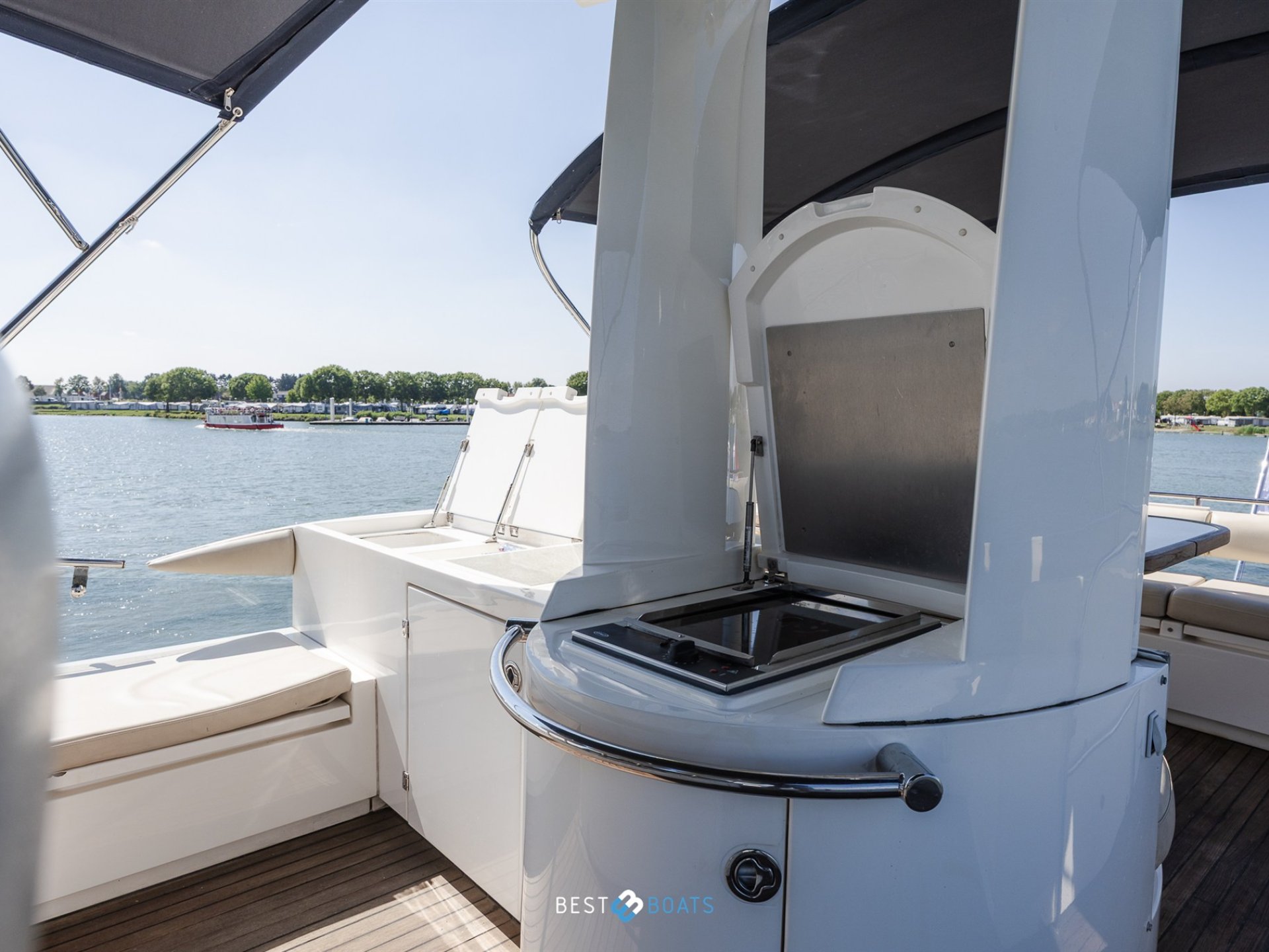 Fairline 58 Squadron