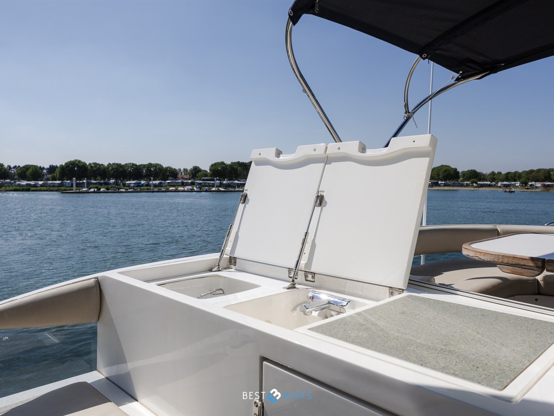 Fairline 58 Squadron