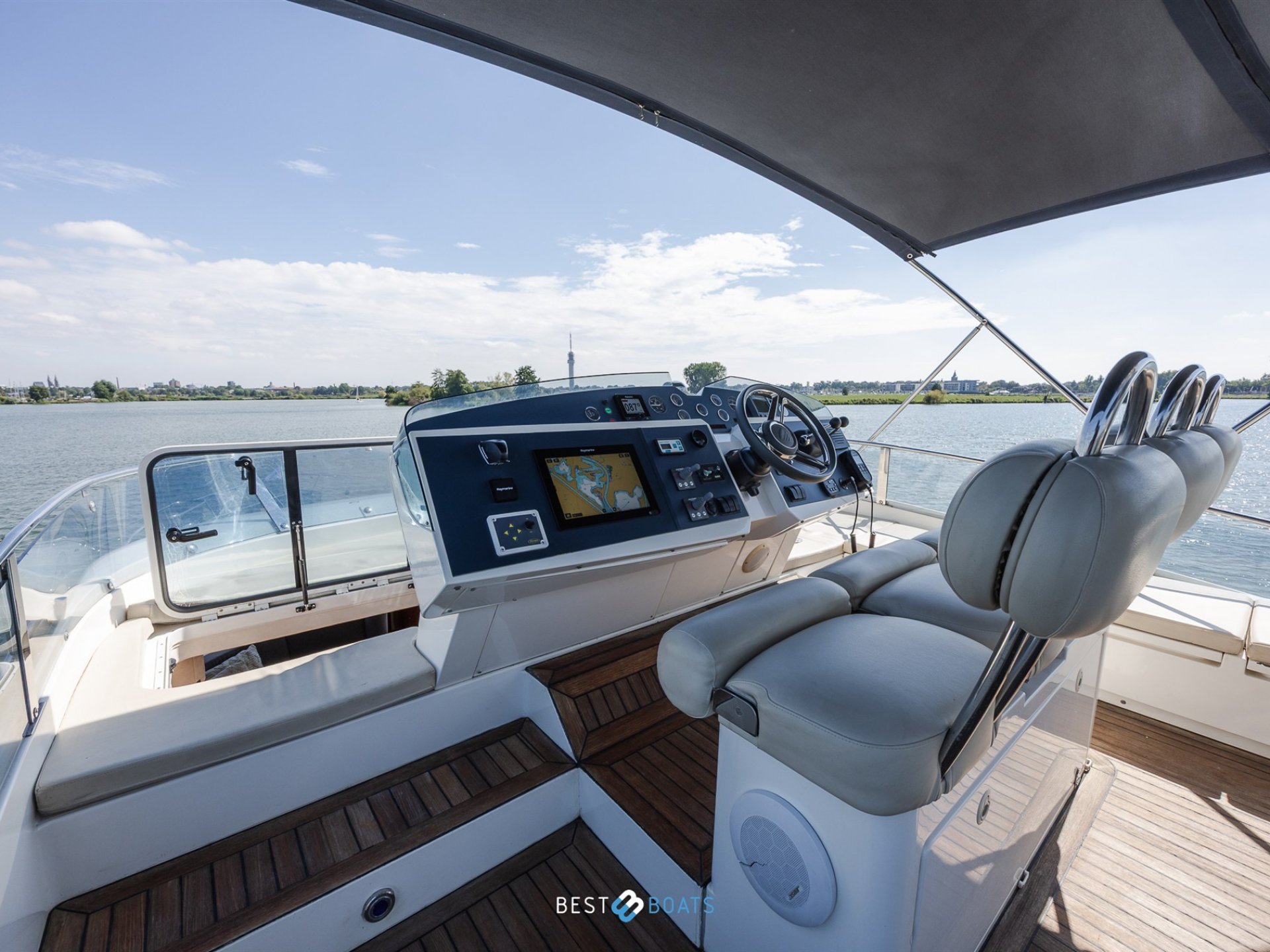 Fairline 58 Squadron
