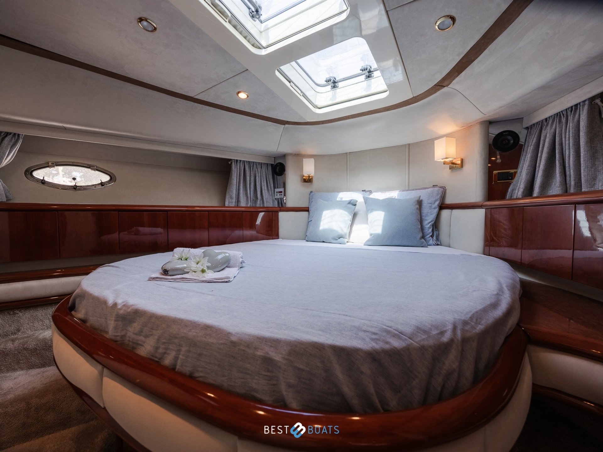 Fairline 58 Squadron