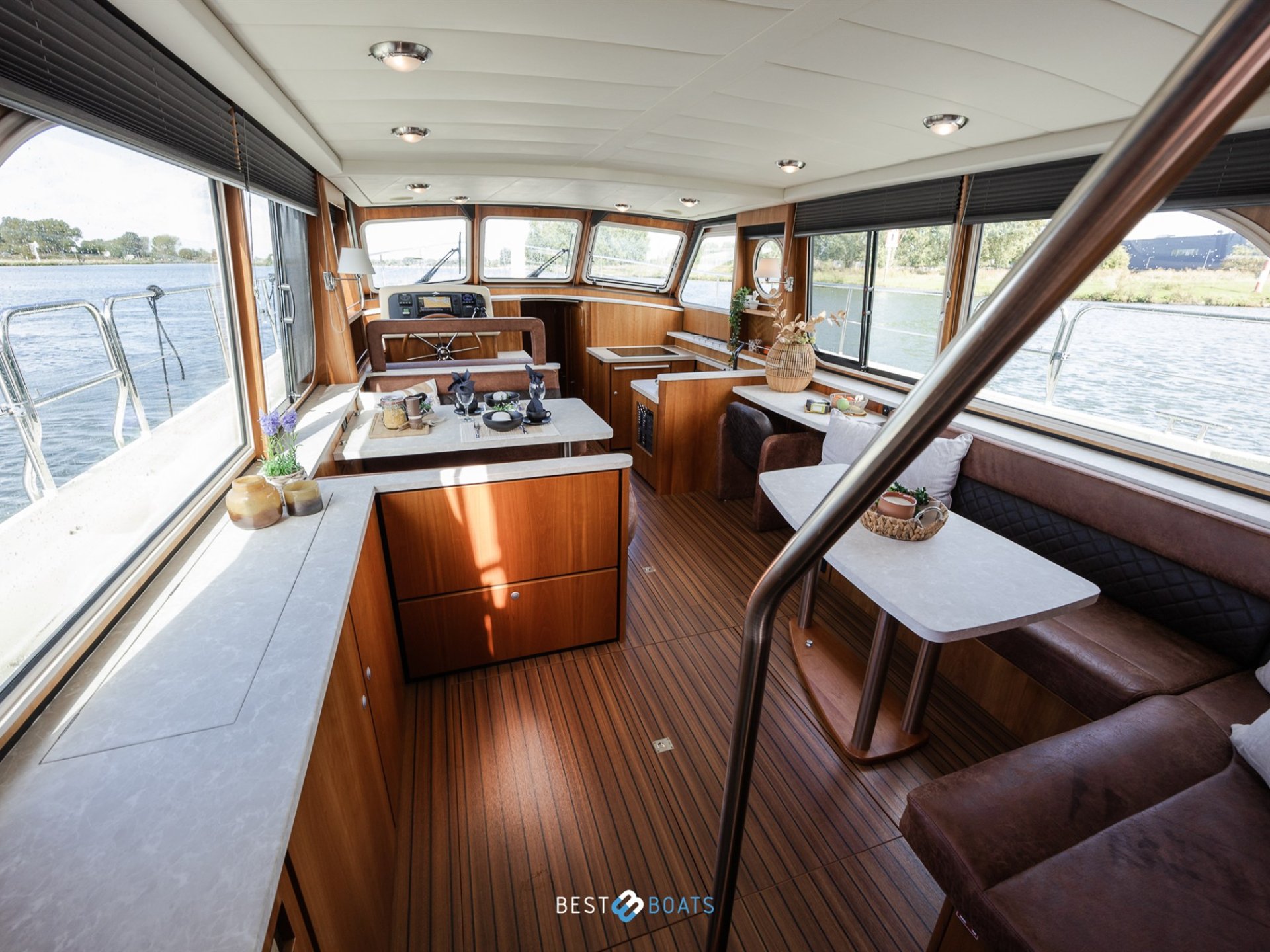 Linssen Grand Sturdy 45.9 AC Twin
