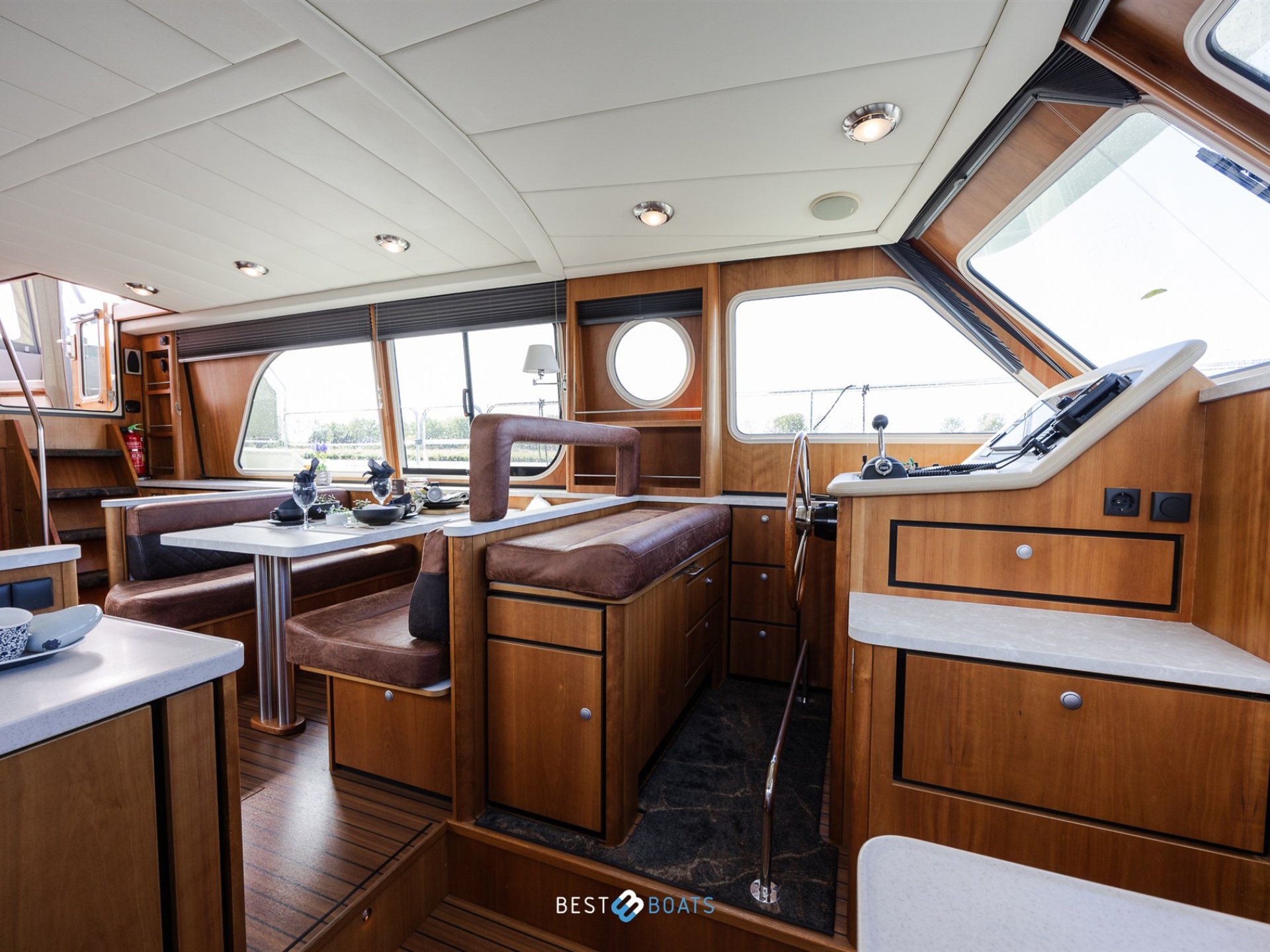 Linssen Grand Sturdy 45.9 AC Twin