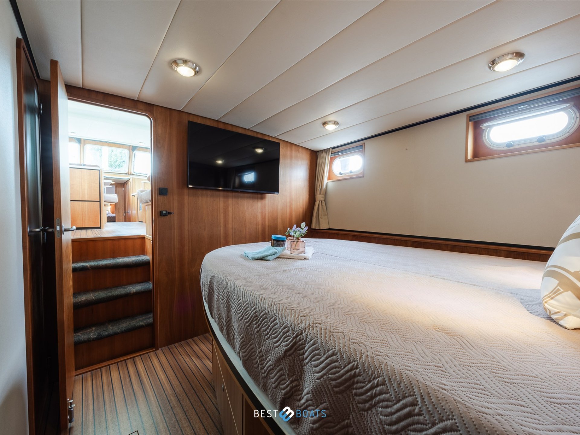 Linssen Grand Sturdy 45.9 AC Twin
