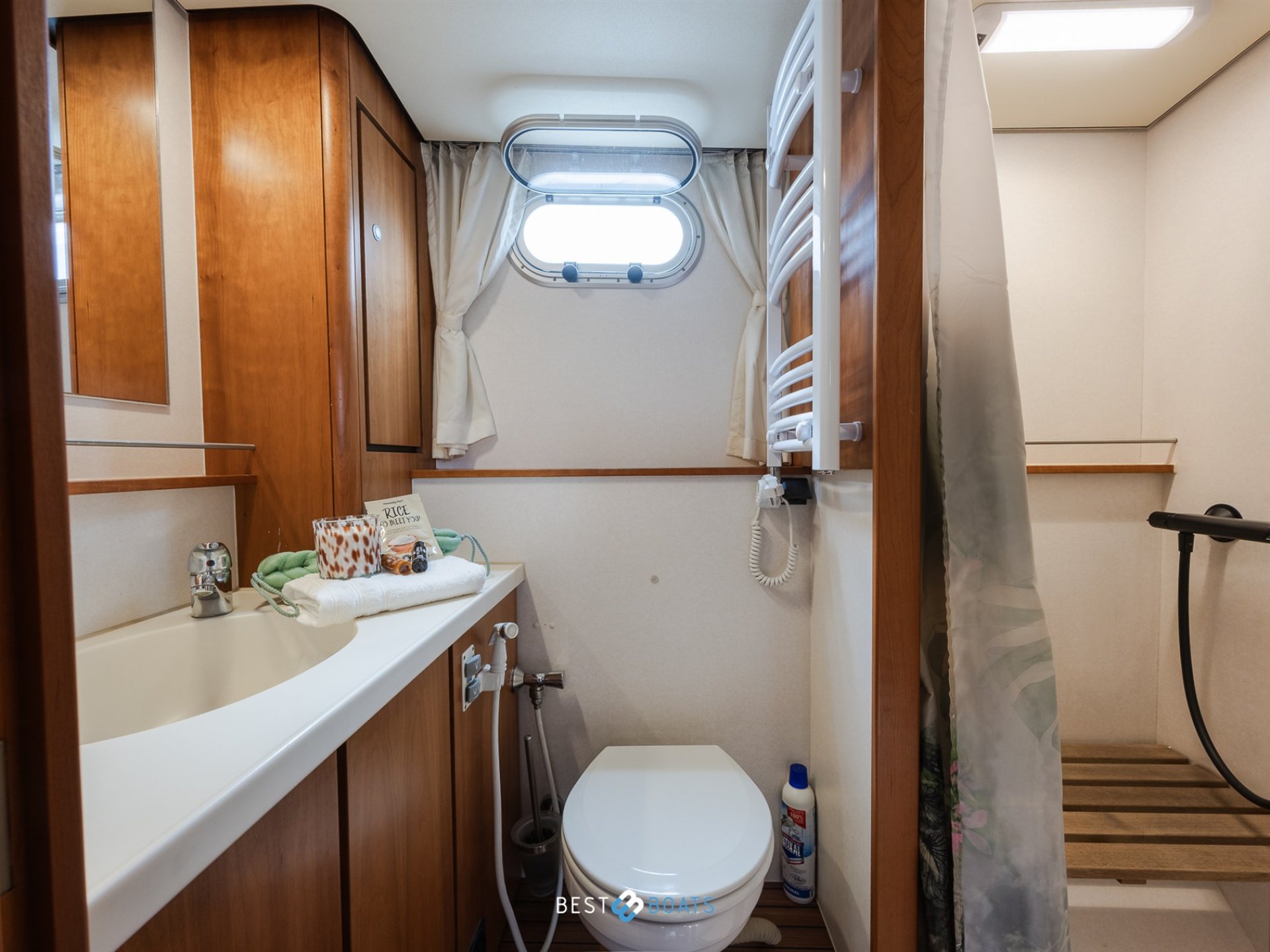 Linssen Grand Sturdy 45.9 AC Twin