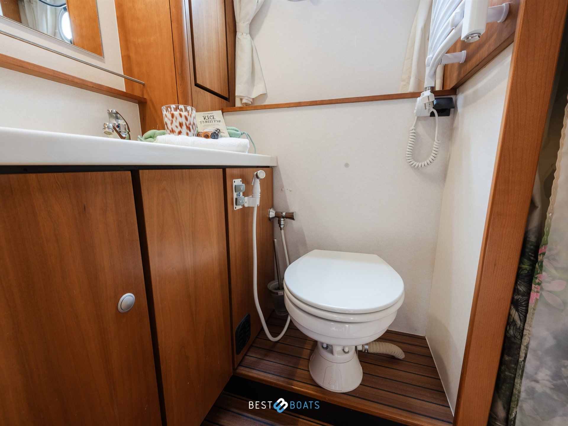Linssen Grand Sturdy 45.9 AC Twin