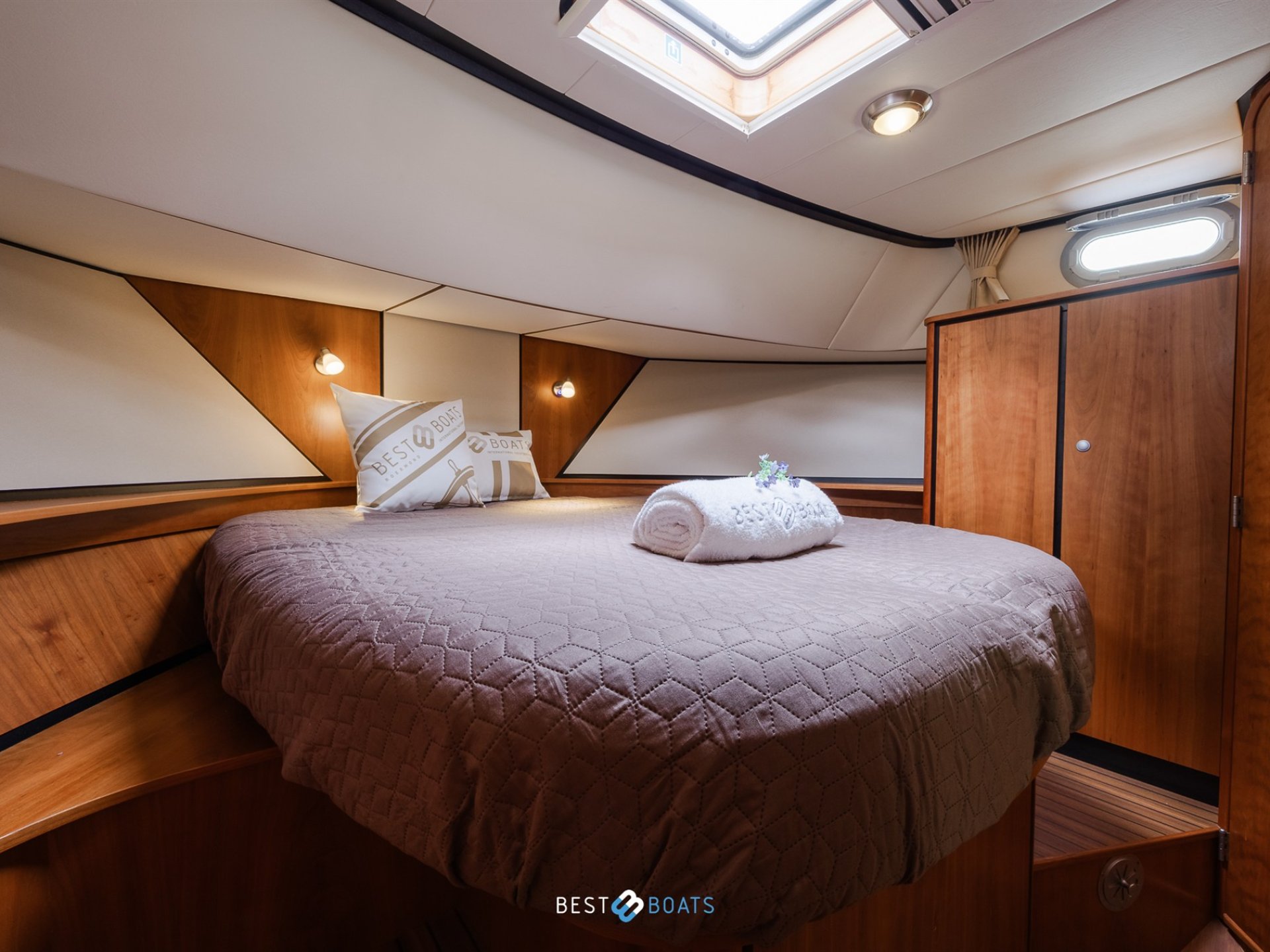 Linssen Grand Sturdy 45.9 AC Twin