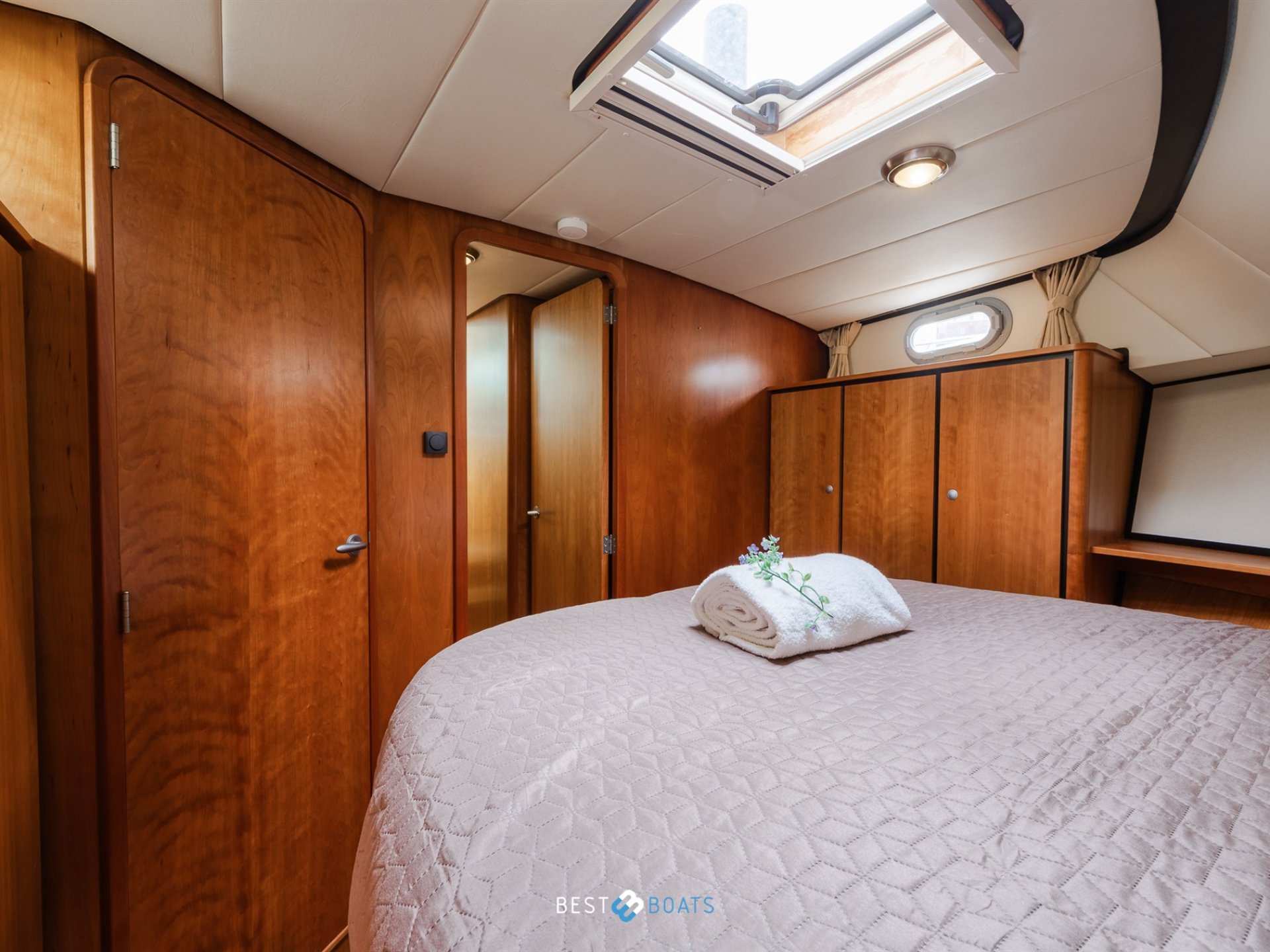 Linssen Grand Sturdy 45.9 AC Twin